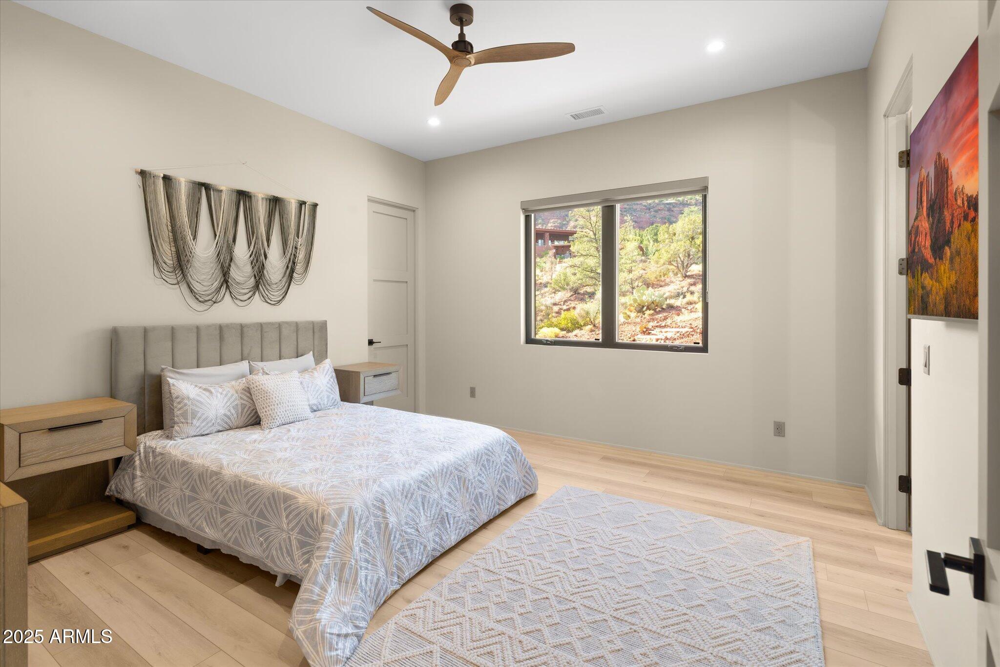 Sedona, Arizona, 86336, United States, 4 Bedrooms Bedrooms, ,4 BathroomsBathrooms,Residential,Active,1946435