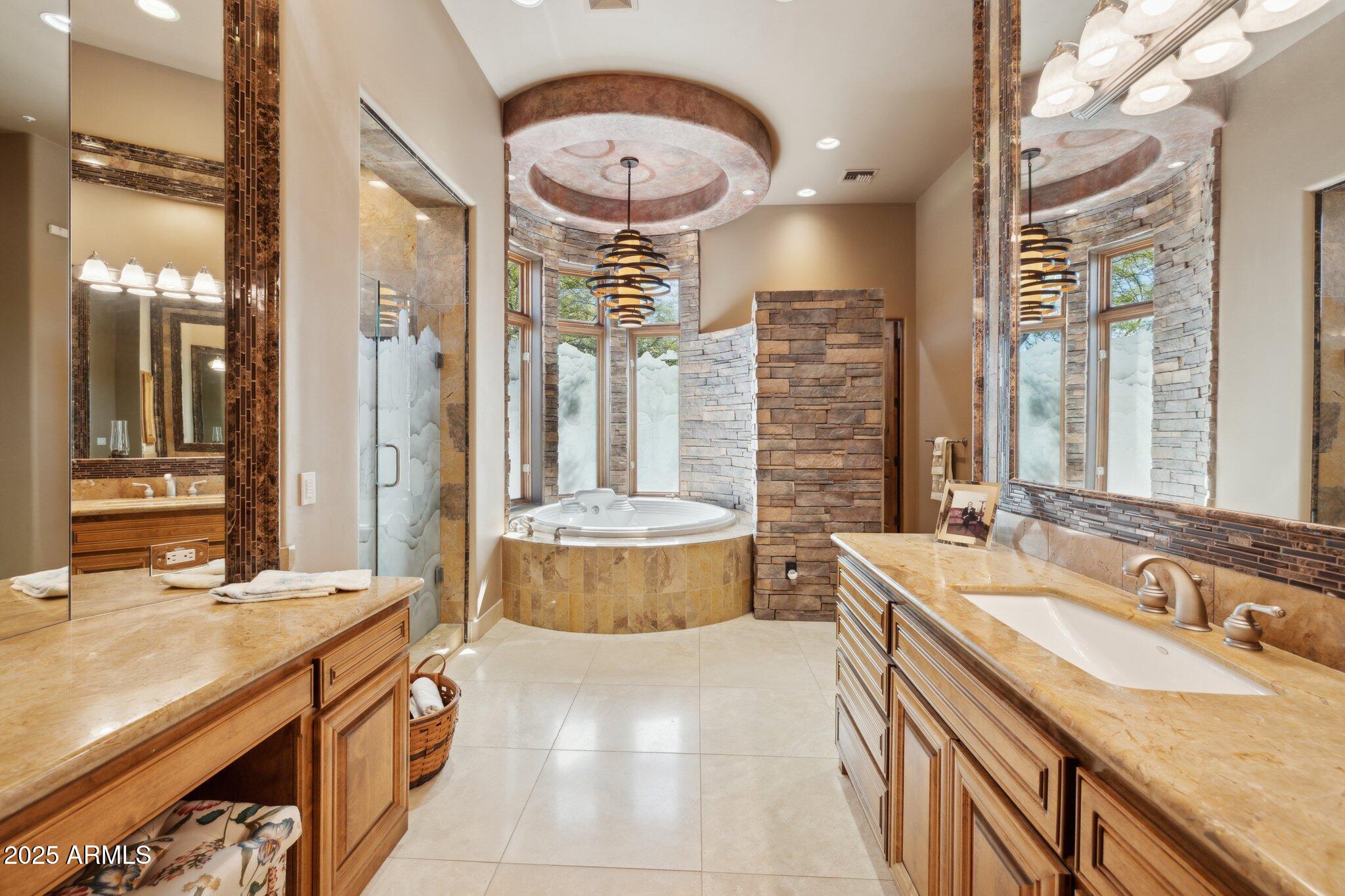 Fountain Hills, Arizona, 85268, United States, 3 Bedrooms Bedrooms, ,5 BathroomsBathrooms,Residential,Active,1964294