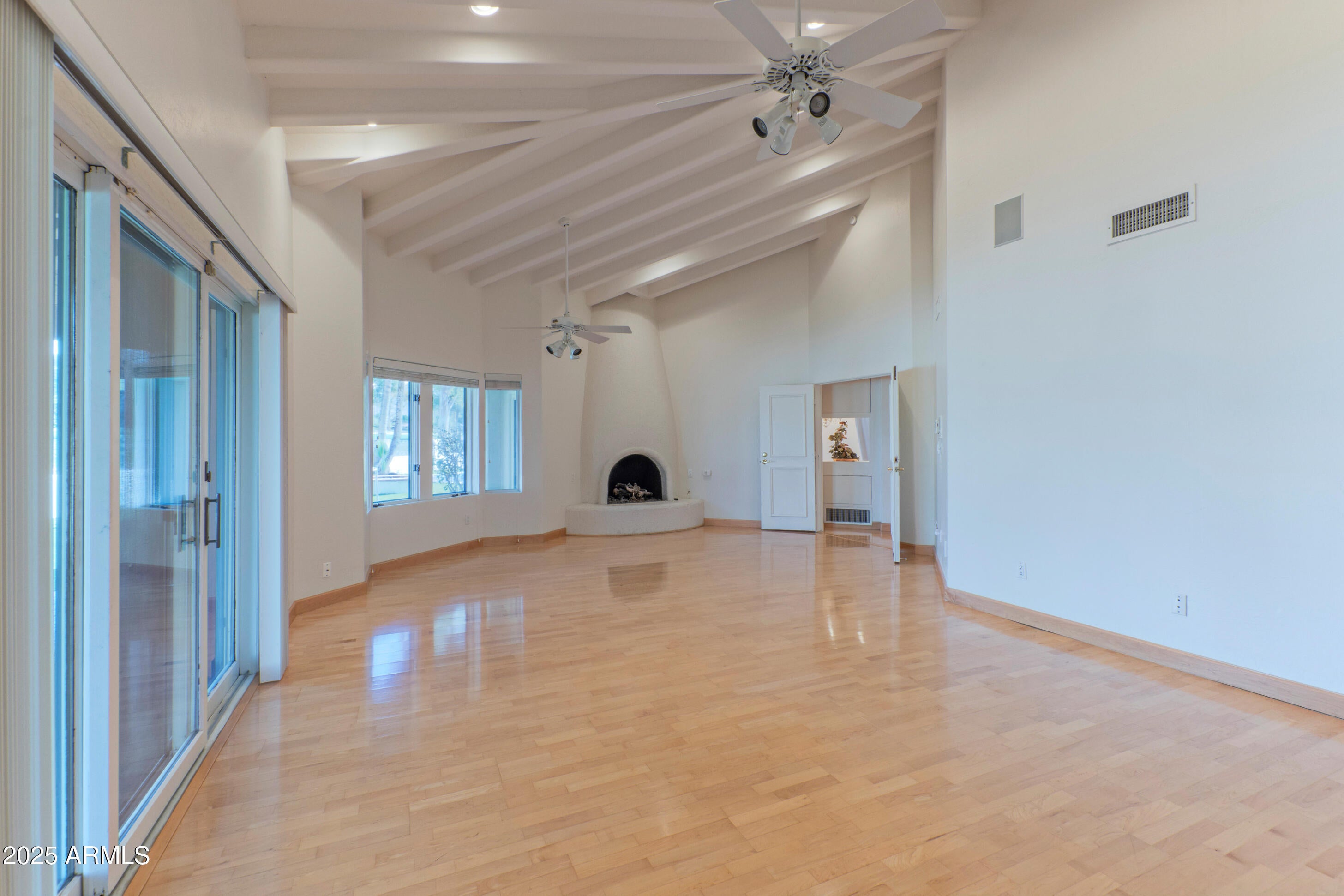 Scottsdale, Arizona, 85255, United States, 4 Bedrooms Bedrooms, ,5 BathroomsBathrooms,Residential,Active,1741574
