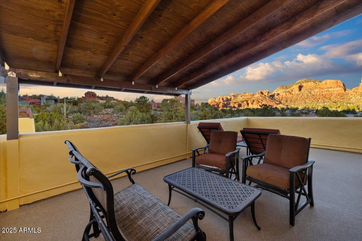 Sedona, Arizona, 86351, United States, 5 Bedrooms Bedrooms, ,5 BathroomsBathrooms,Residential,Active,1951787