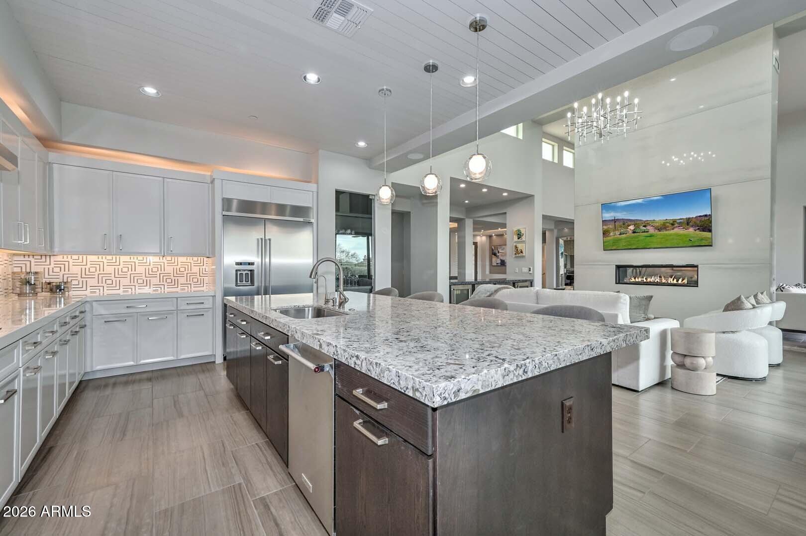 Peoria, Arizona, 85383, United States, 3 Bedrooms Bedrooms, ,4 BathroomsBathrooms,Residential,Active,2012494