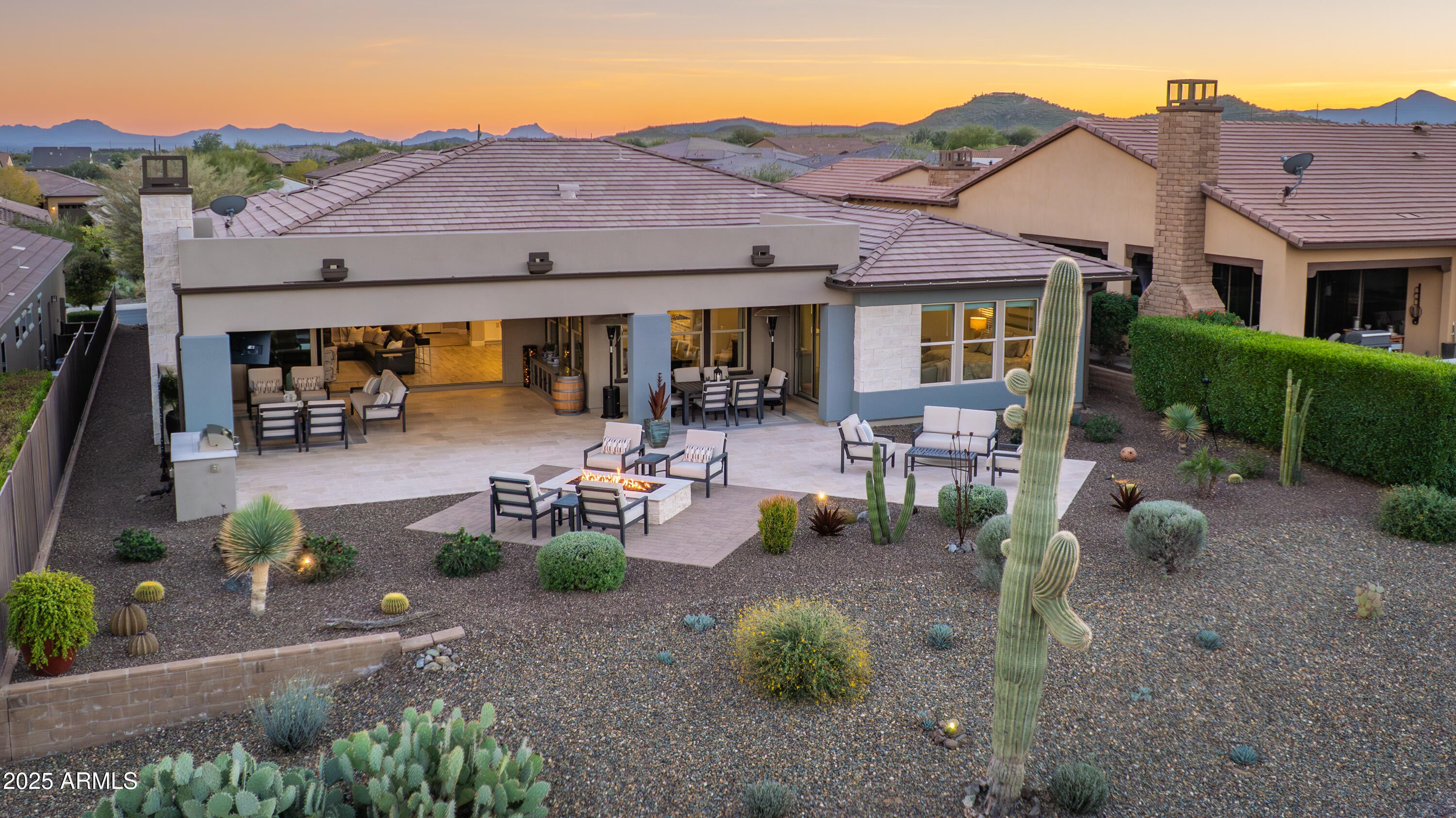 Rio Verde, Arizona, 85263, United States, 3 Bedrooms Bedrooms, ,4 BathroomsBathrooms,Residential,Contingent,2008339