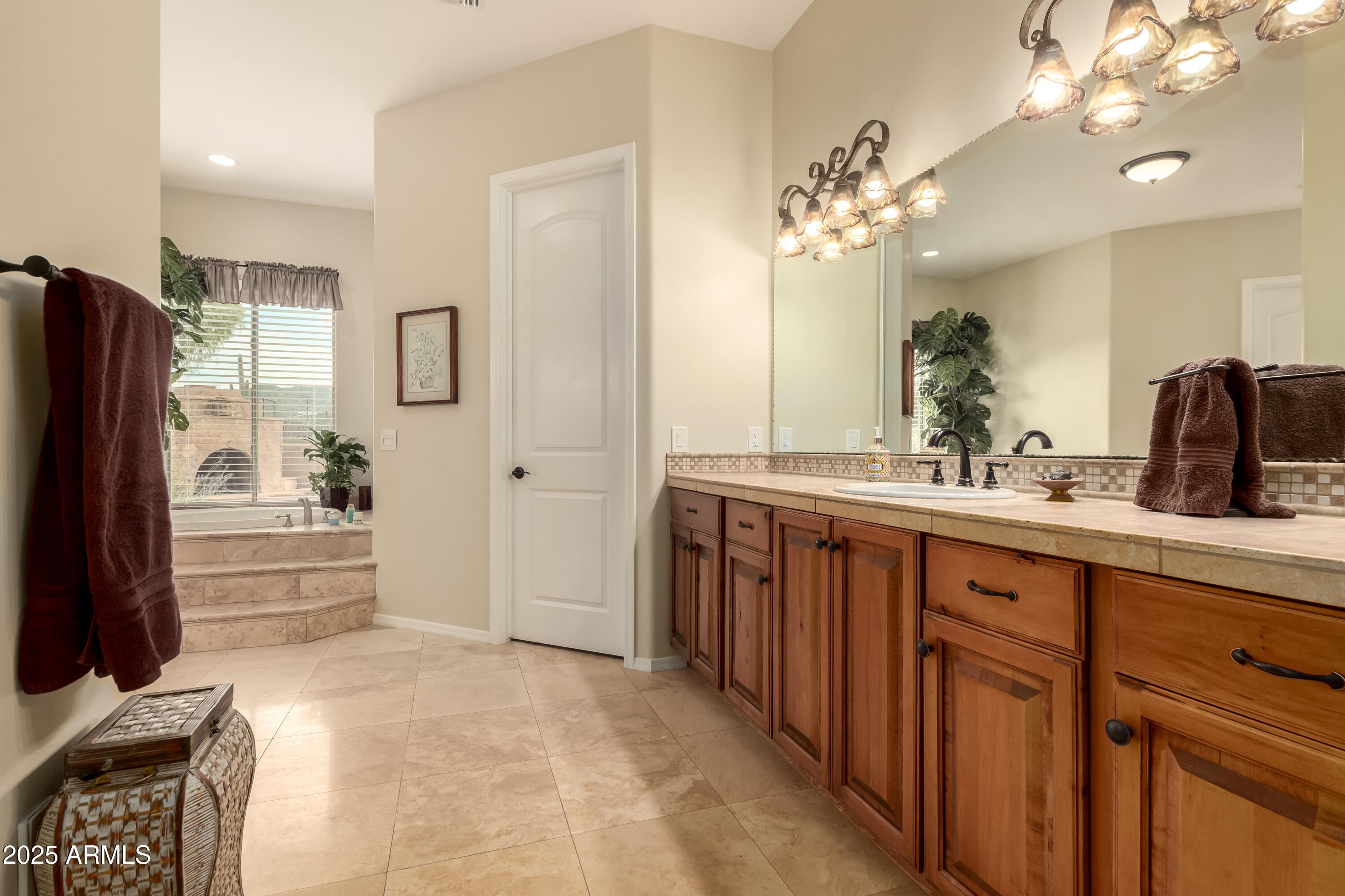 Cave Creek, Arizona, 85331, United States, 4 Bedrooms Bedrooms, ,4 BathroomsBathrooms,Residential,Active,2006894