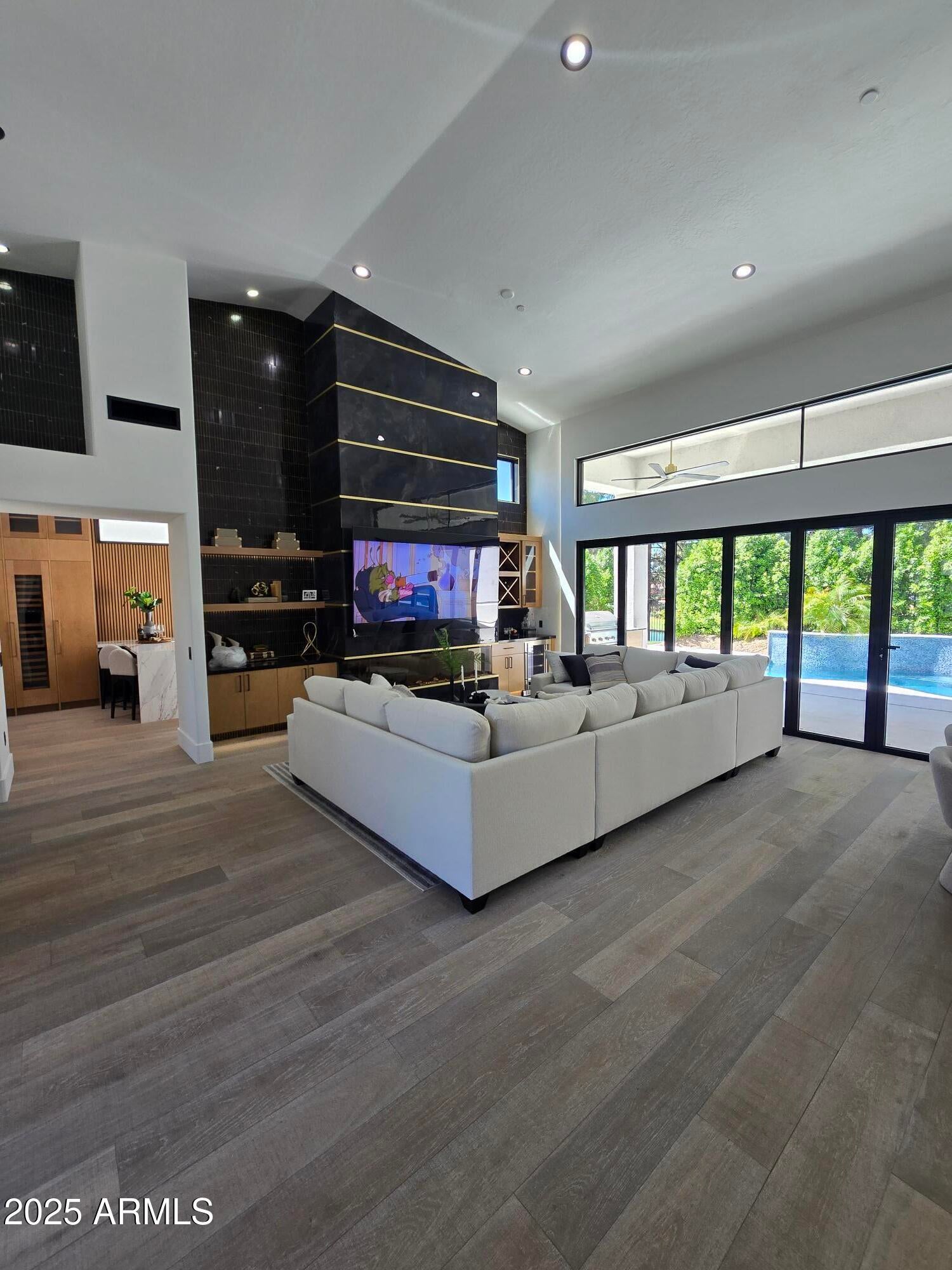 Scottsdale, Arizona, 85260, United States, 3 Bedrooms Bedrooms, ,3 BathroomsBathrooms,Residential,Active,1944086