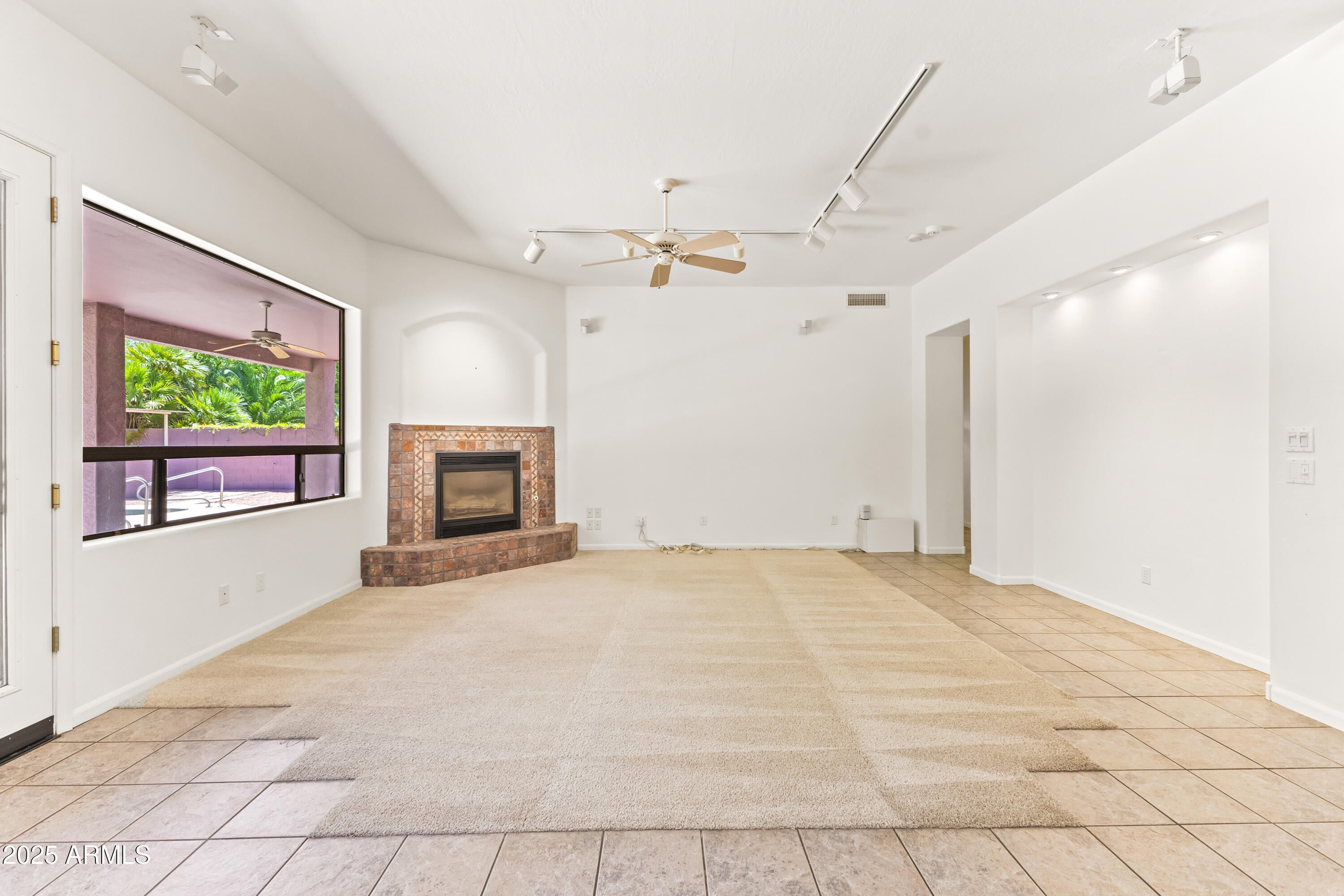 Scottsdale, Arizona, 85254, United States, 4 Bedrooms Bedrooms, ,3 BathroomsBathrooms,Residential,Active,1909908