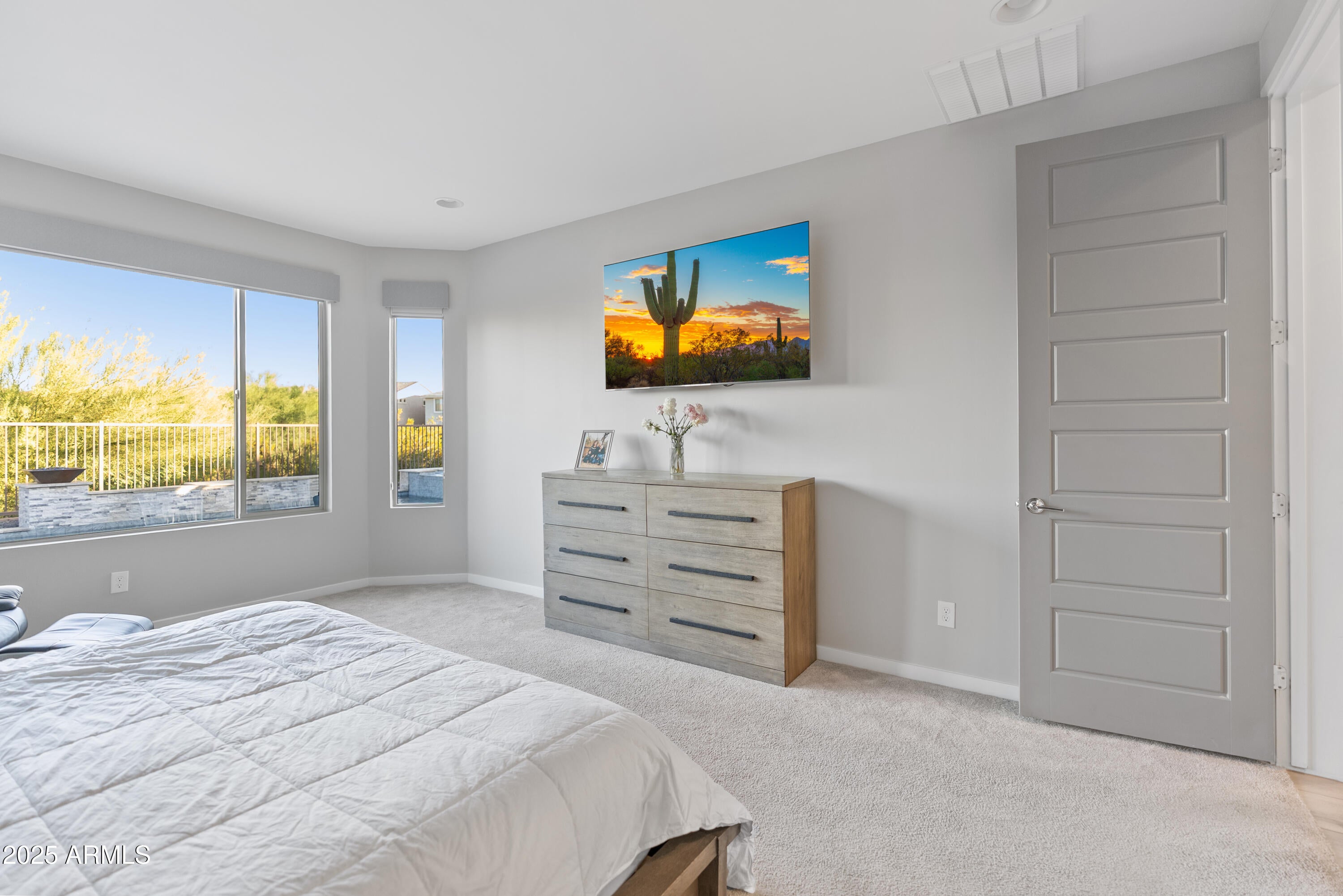 Phoenix, Arizona, 85050, United States, 4 Bedrooms Bedrooms, ,4 BathroomsBathrooms,Residential,Active,1945861