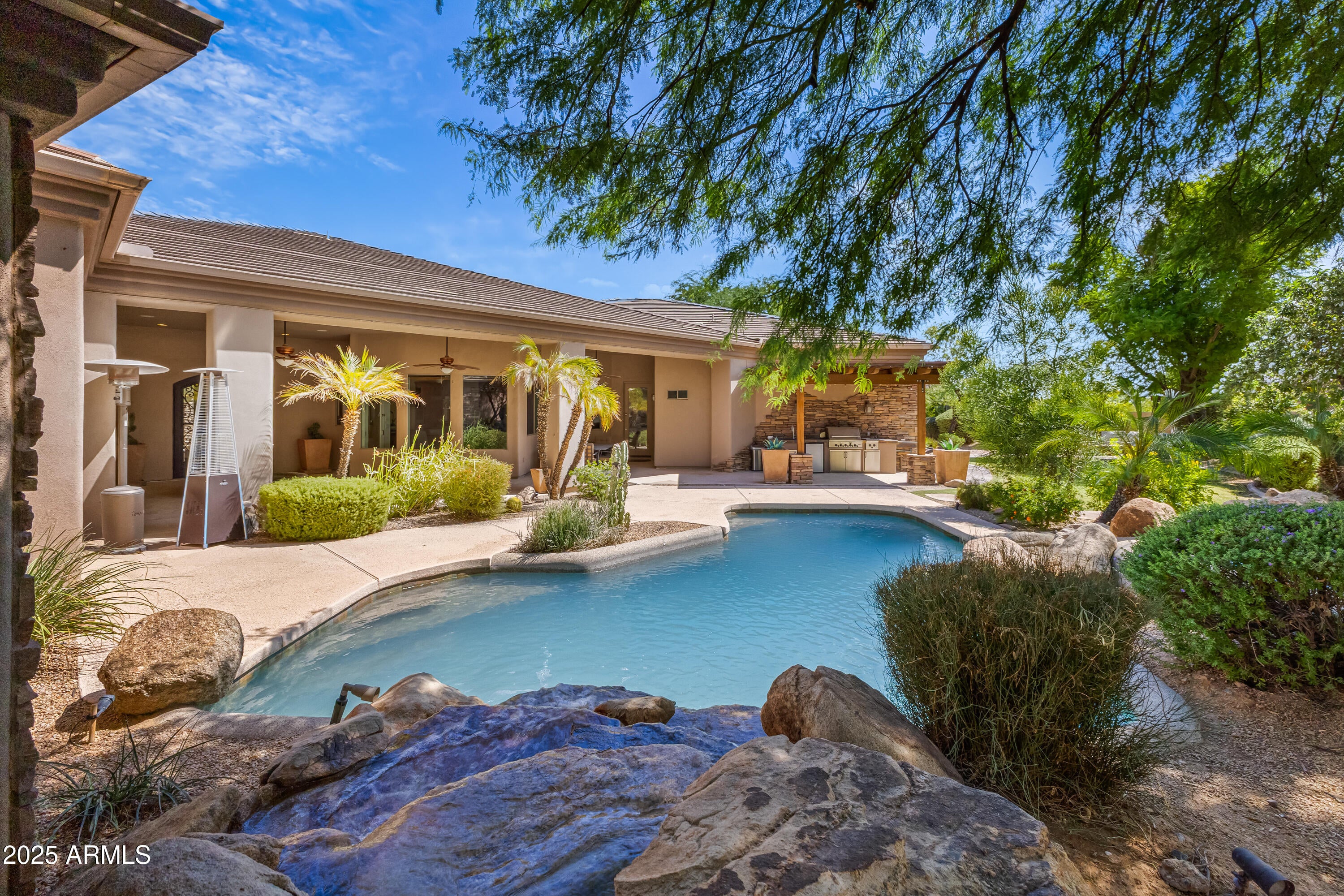 Scottsdale, Arizona, 85260, United States, 5 Bedrooms Bedrooms, ,5 BathroomsBathrooms,Residential,Active,1941373