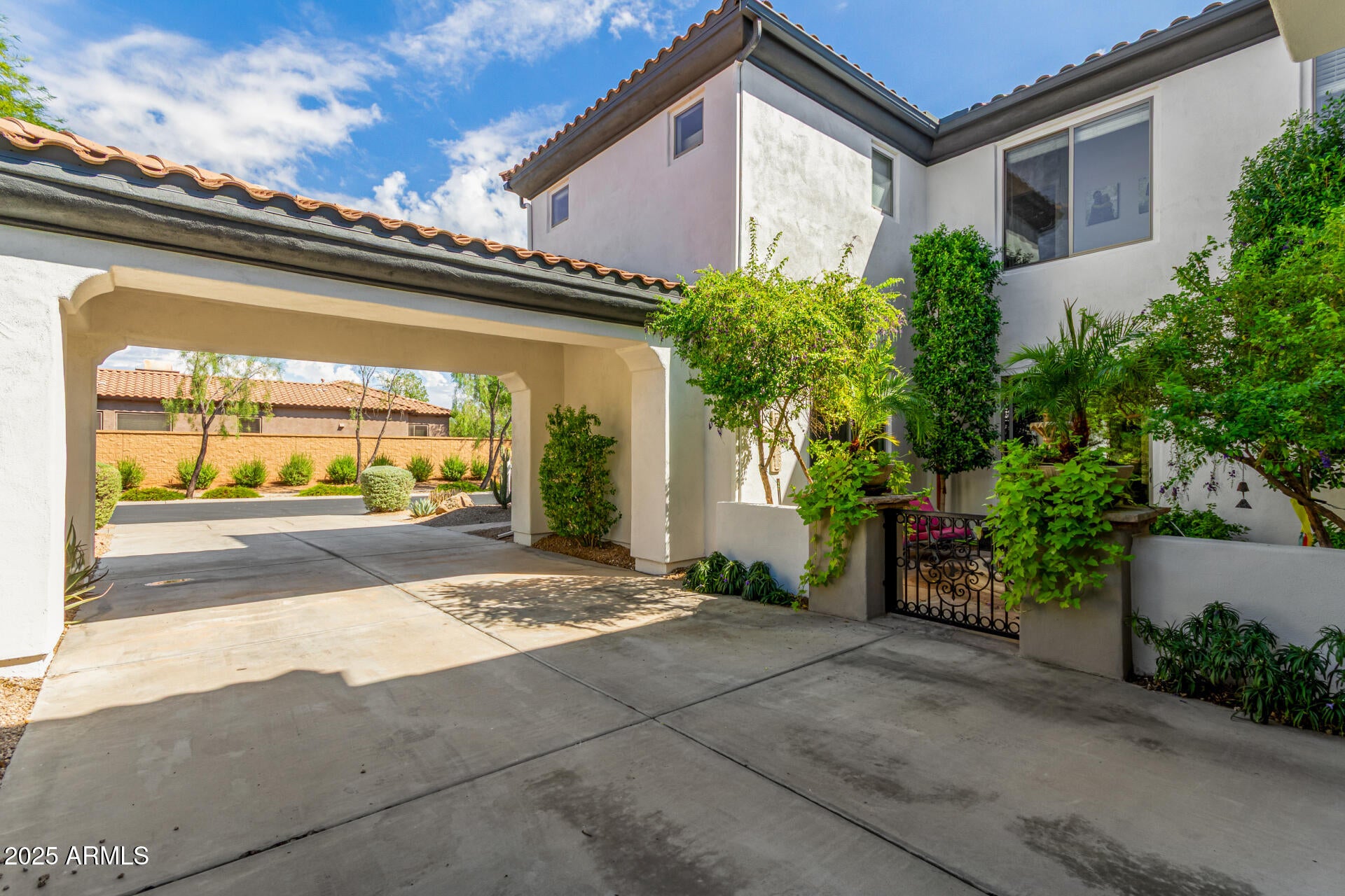 Phoenix, Arizona, 85085, United States, 5 Bedrooms Bedrooms, ,4 BathroomsBathrooms,Residential,Active,1959961