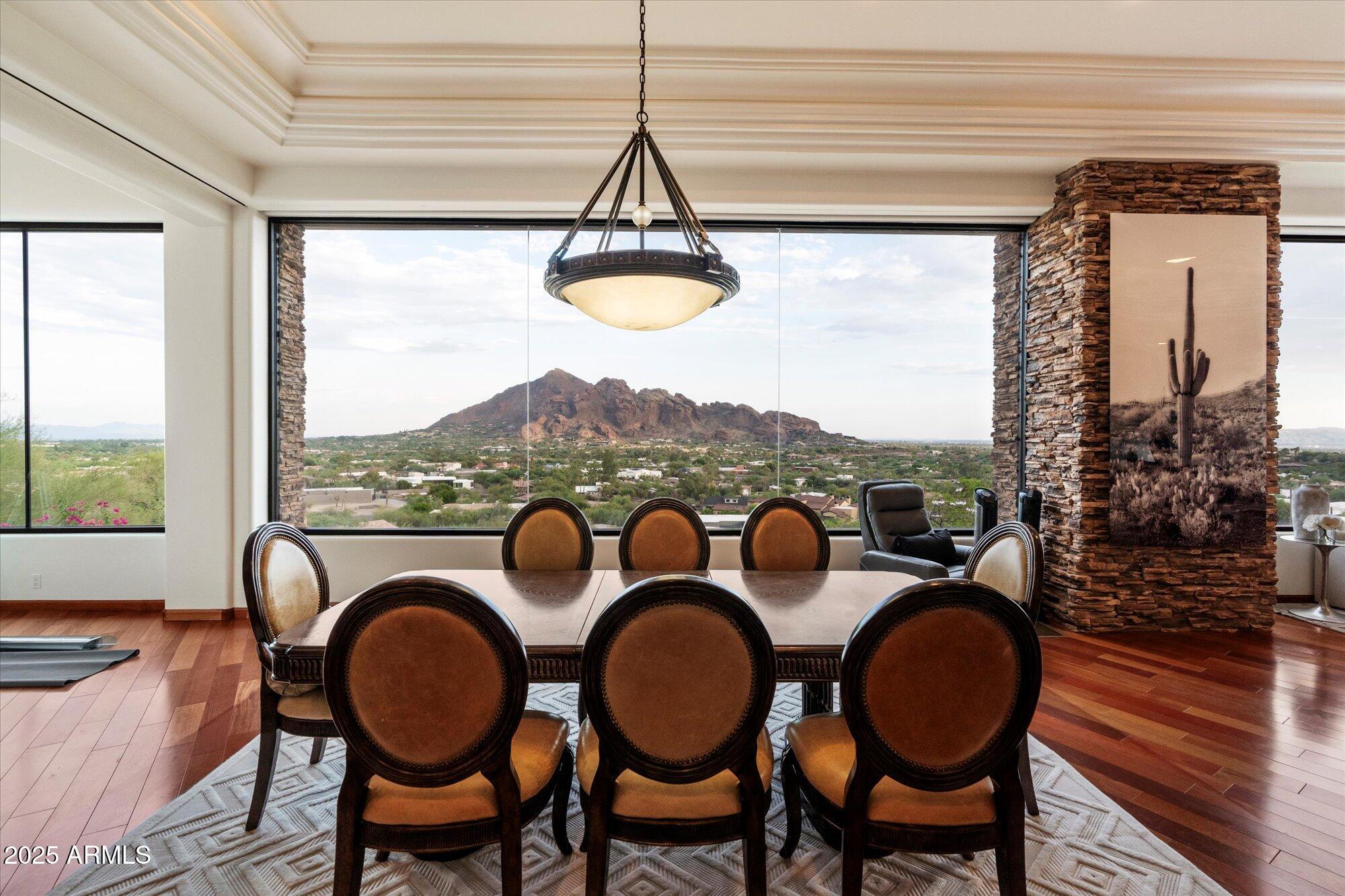 Paradise Valley, Arizona, 85253, United States, 6 Bedrooms Bedrooms, ,7 BathroomsBathrooms,Residential,Active,1946519