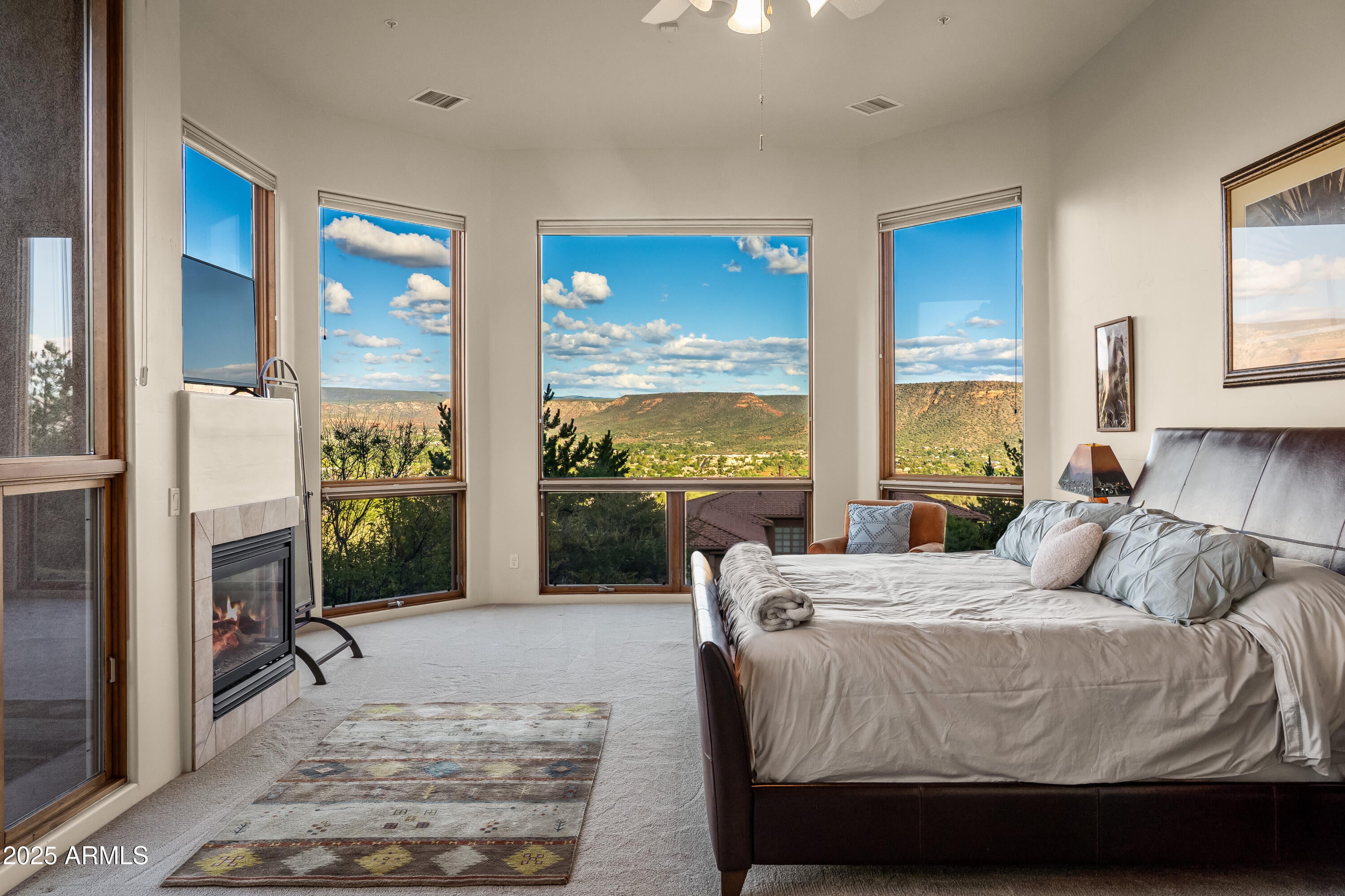 Sedona, Arizona, 86351, United States, 4 Bedrooms Bedrooms, ,5 BathroomsBathrooms,Residential,Active,1959519