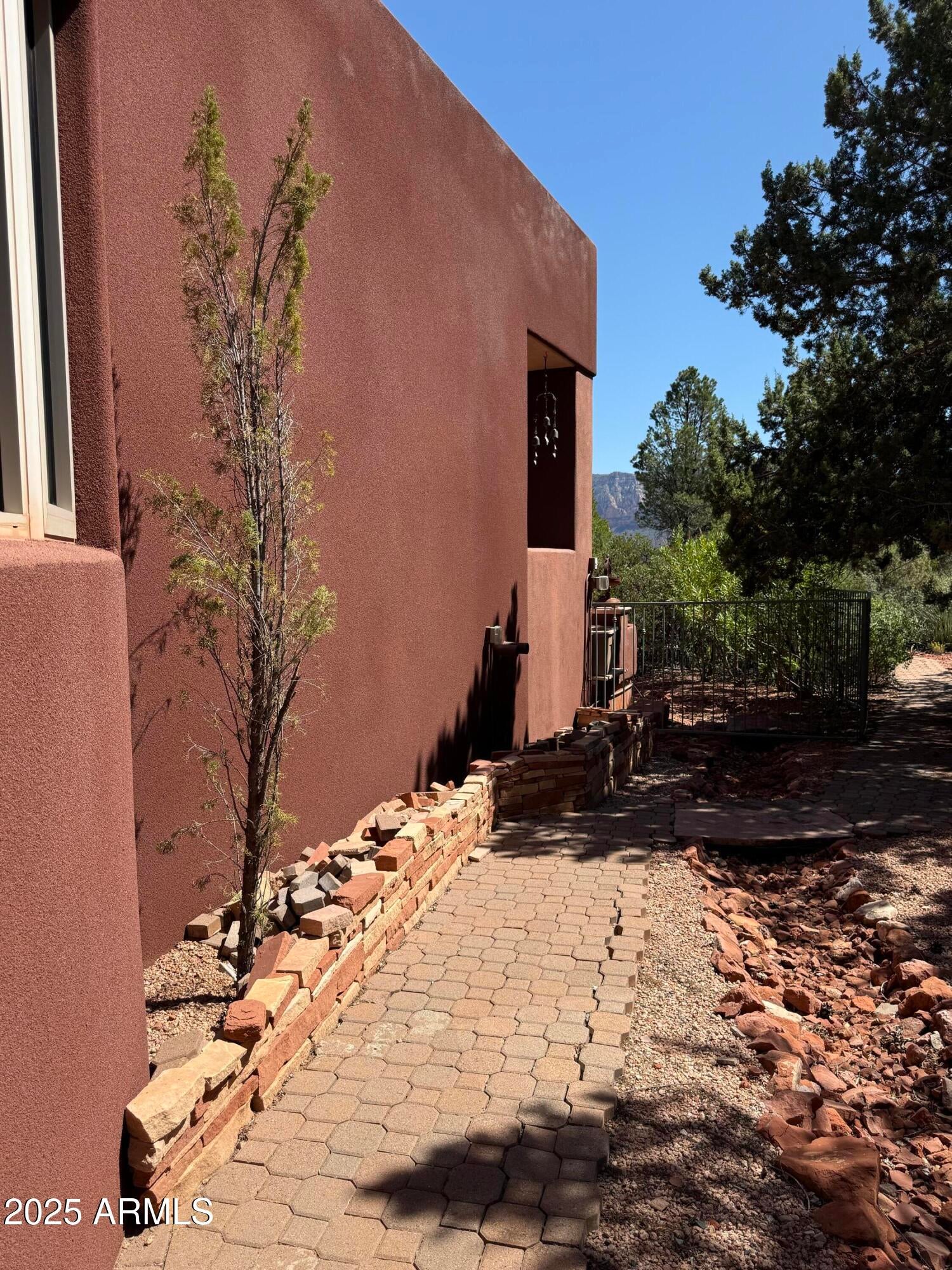 Sedona, Arizona, 86336, United States, 3 Bedrooms Bedrooms, ,3 BathroomsBathrooms,Residential,Active,1944285