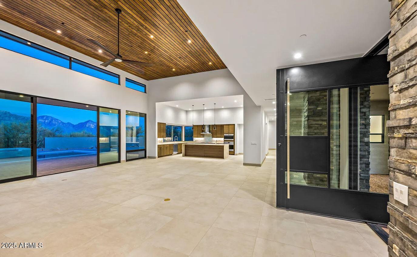 Carefree, Arizona, 85377, United States, 4 Bedrooms Bedrooms, ,5 BathroomsBathrooms,Residential,Active,1944110