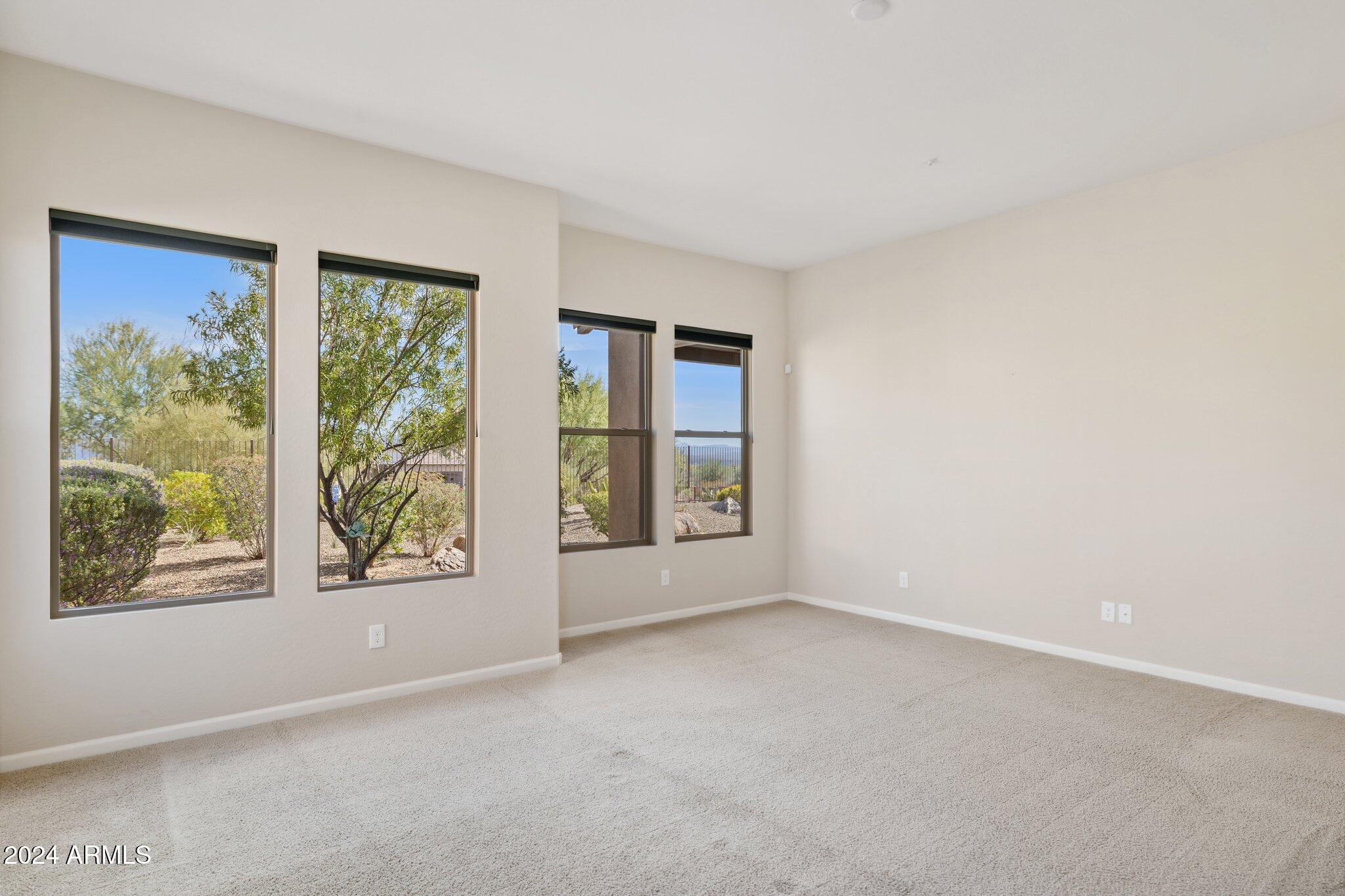 Rio Verde, Arizona, 85263, United States, 3 Bedrooms Bedrooms, ,4 BathroomsBathrooms,Residential,Active,1926665