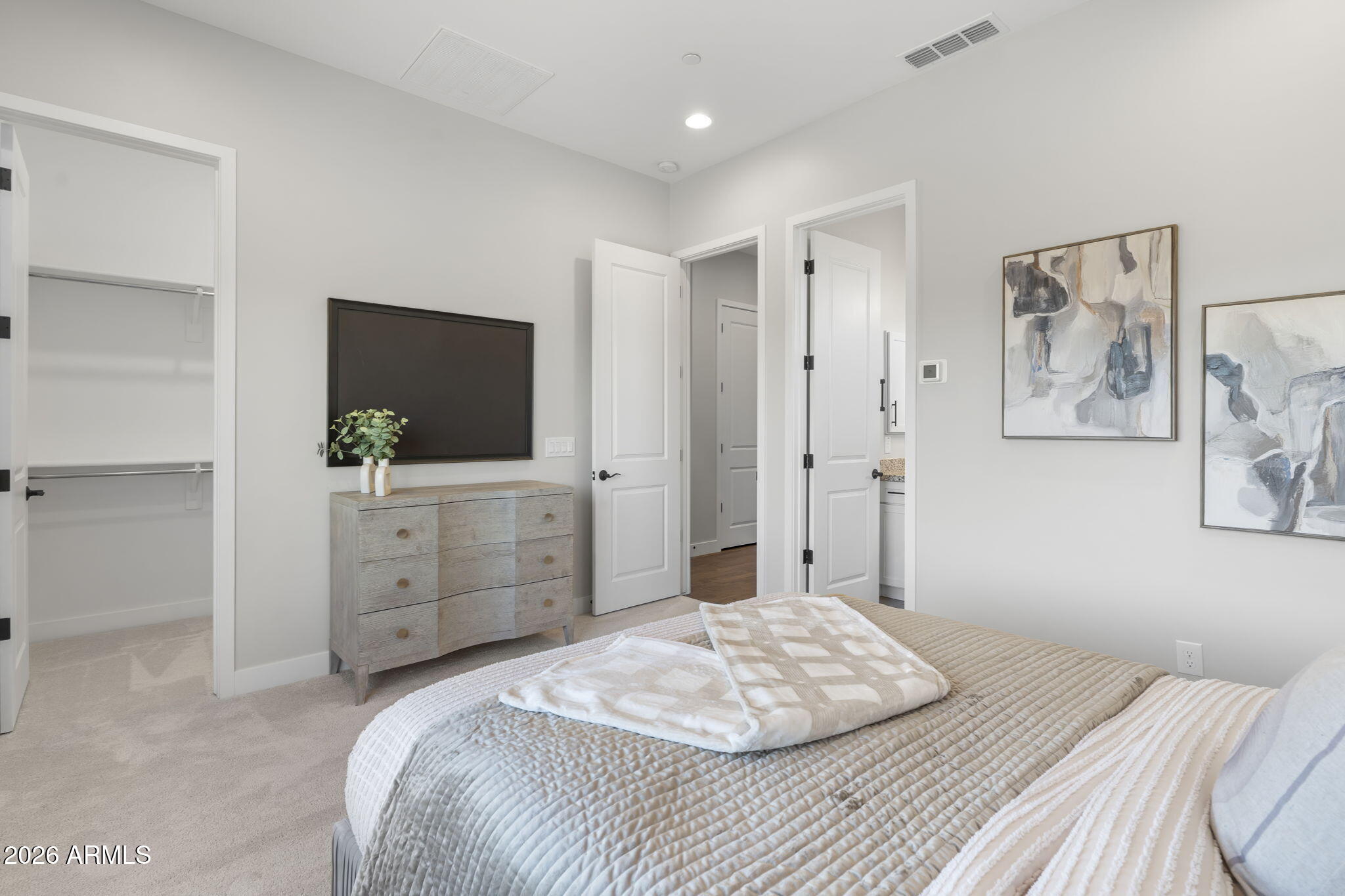 Scottsdale, Arizona, 85255, United States, 4 Bedrooms Bedrooms, ,5 BathroomsBathrooms,Residential,Active,2015812