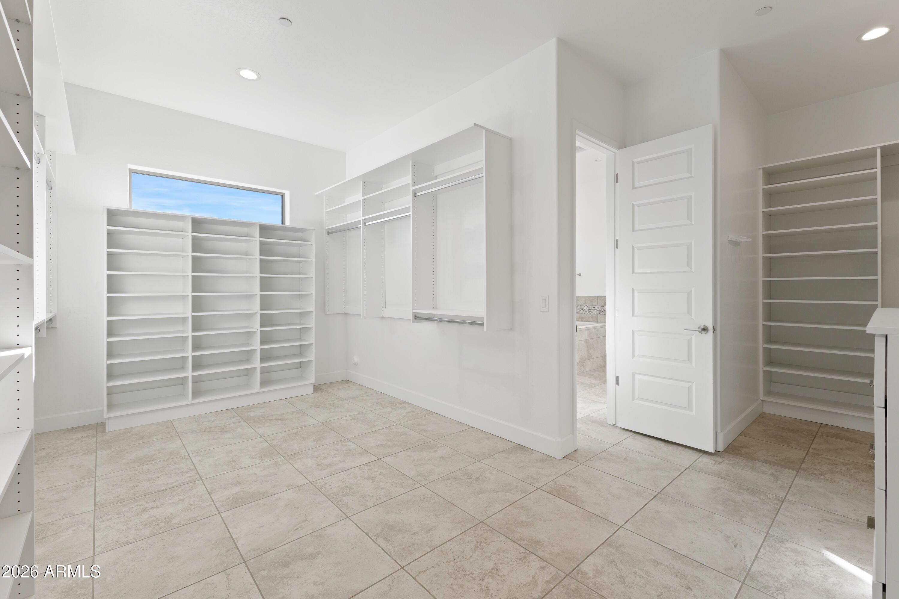 Rio Verde, Arizona, 85263, United States, 3 Bedrooms Bedrooms, ,4 BathroomsBathrooms,Residential,Active,2011855