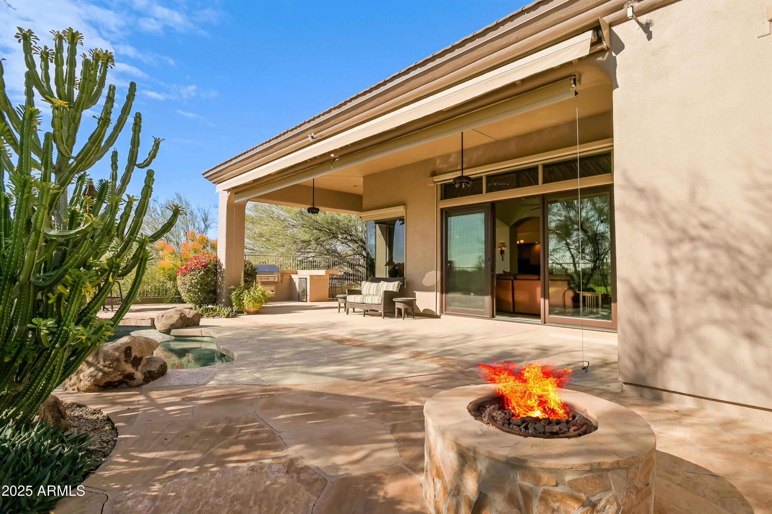 Scottsdale, Arizona, 85262, United States, 3 Bedrooms Bedrooms, ,3 BathroomsBathrooms,Residential,Contingent,2007078