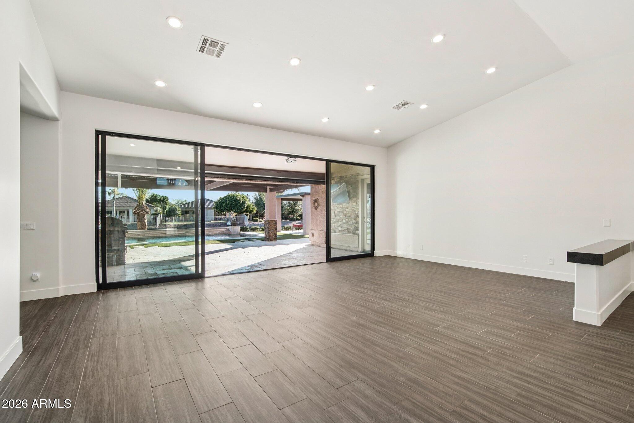 Glendale, Arizona, 85308, United States, 4 Bedrooms Bedrooms, ,3 BathroomsBathrooms,Residential,Active,2012904