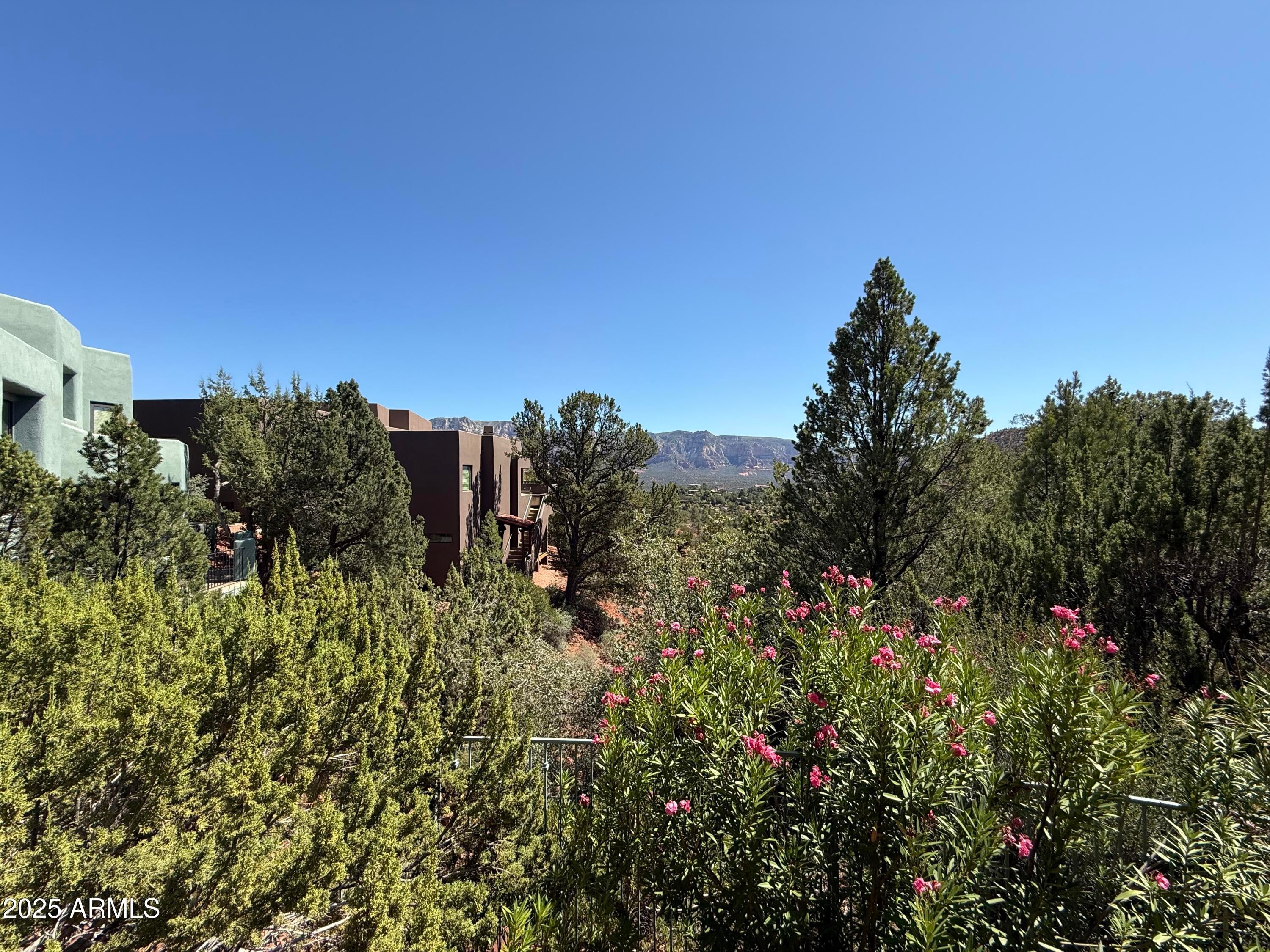 Sedona, Arizona, 86336, United States, 3 Bedrooms Bedrooms, ,3 BathroomsBathrooms,Residential,Active,1944285