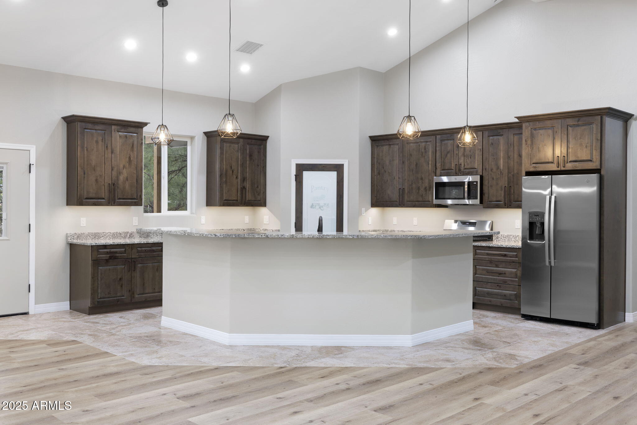 Flagstaff, Arizona, 86004, United States, 4 Bedrooms Bedrooms, ,2 BathroomsBathrooms,Residential,Active,1914817