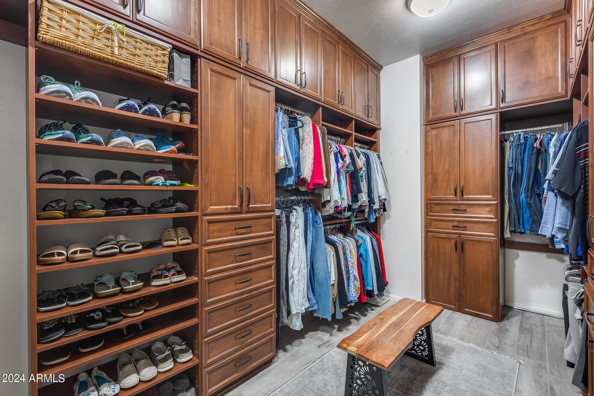 Peoria, Arizona, 85383, United States, 4 Bedrooms Bedrooms, ,4 BathroomsBathrooms,Residential,Active,2012939