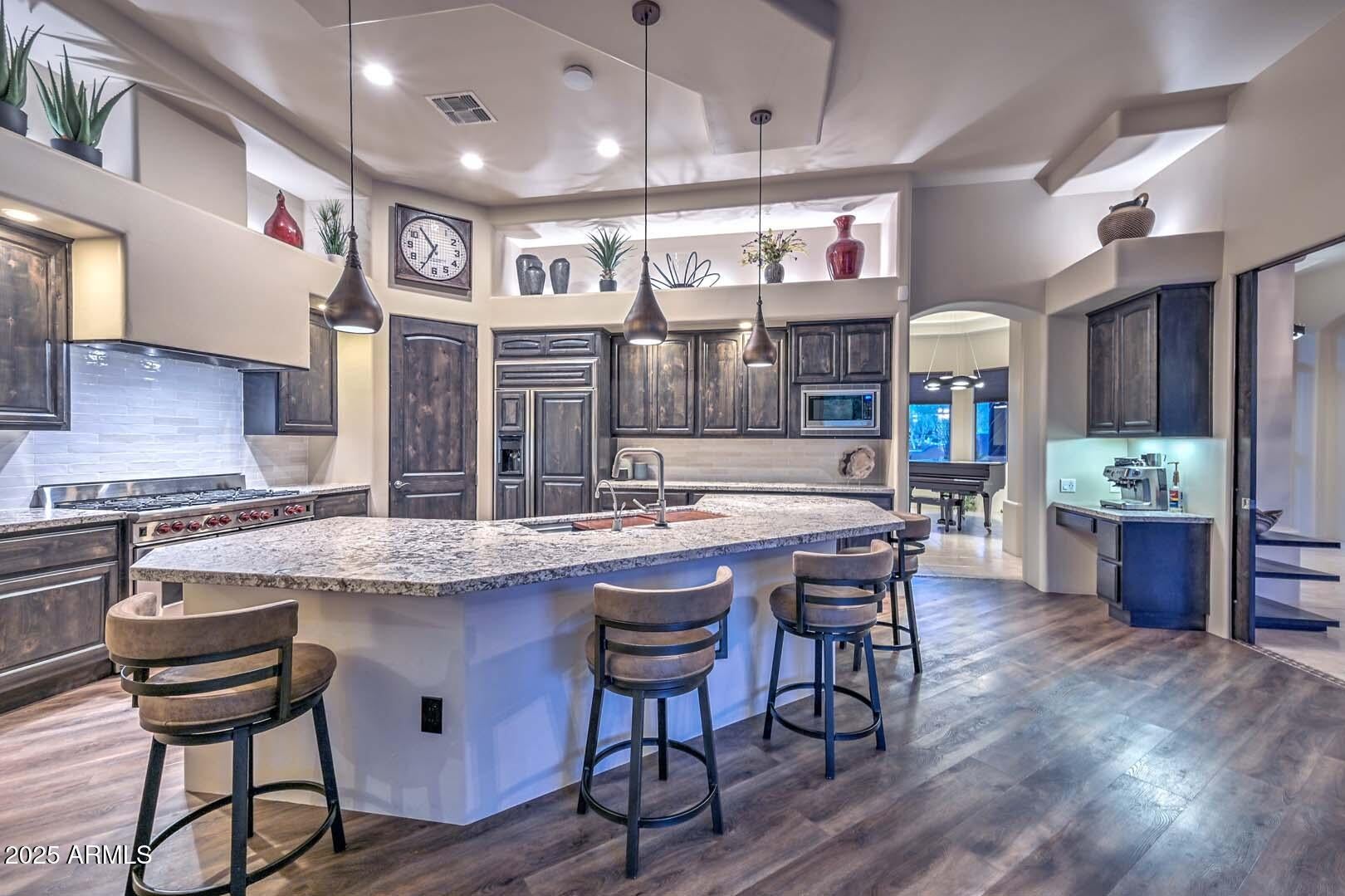 Peoria, Arizona, 85383, United States, 3 Bedrooms Bedrooms, ,4 BathroomsBathrooms,Residential,Active,1943830