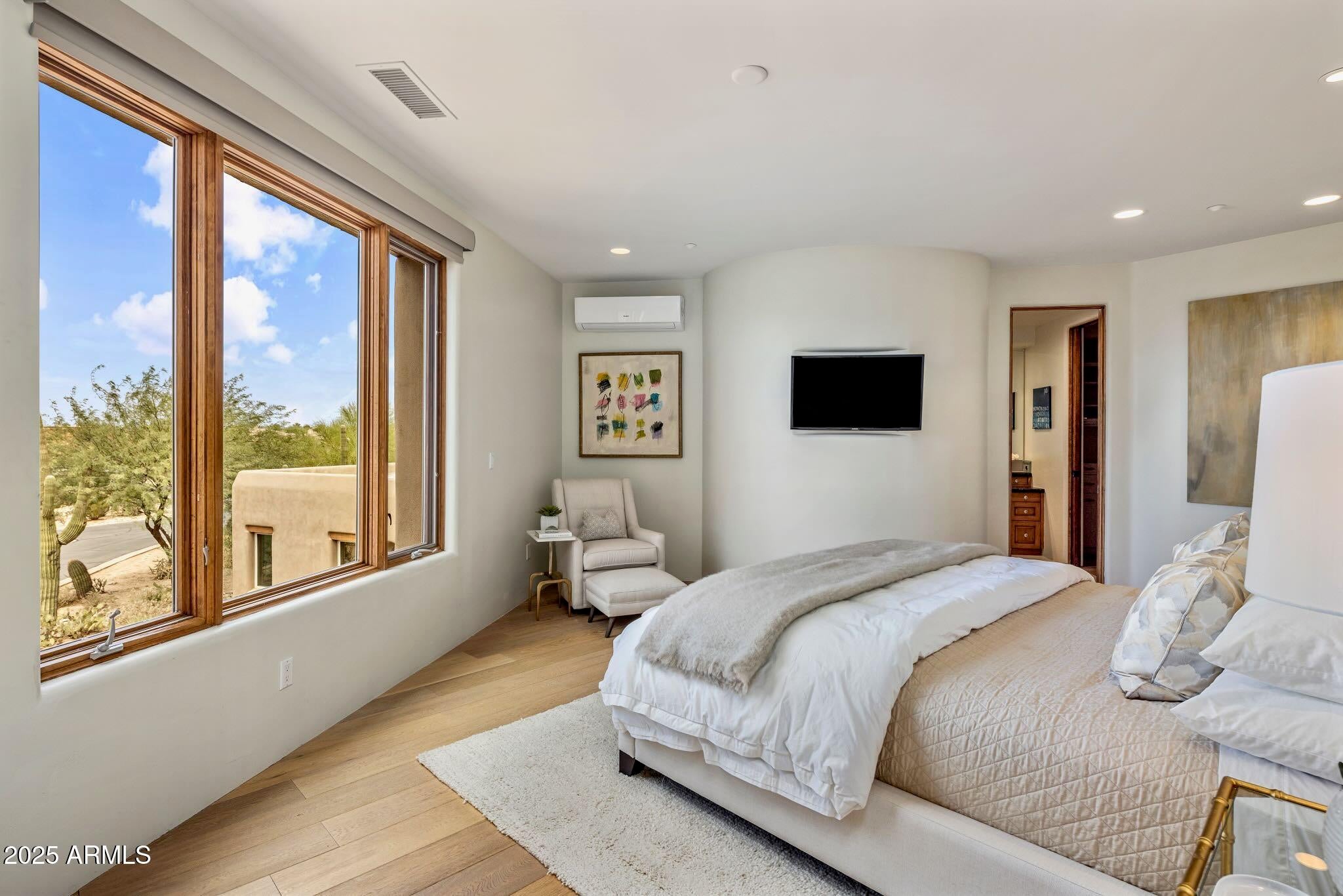 Scottsdale, Arizona, 85255, United States, 5 Bedrooms Bedrooms, ,6 BathroomsBathrooms,Residential,Active,1929782