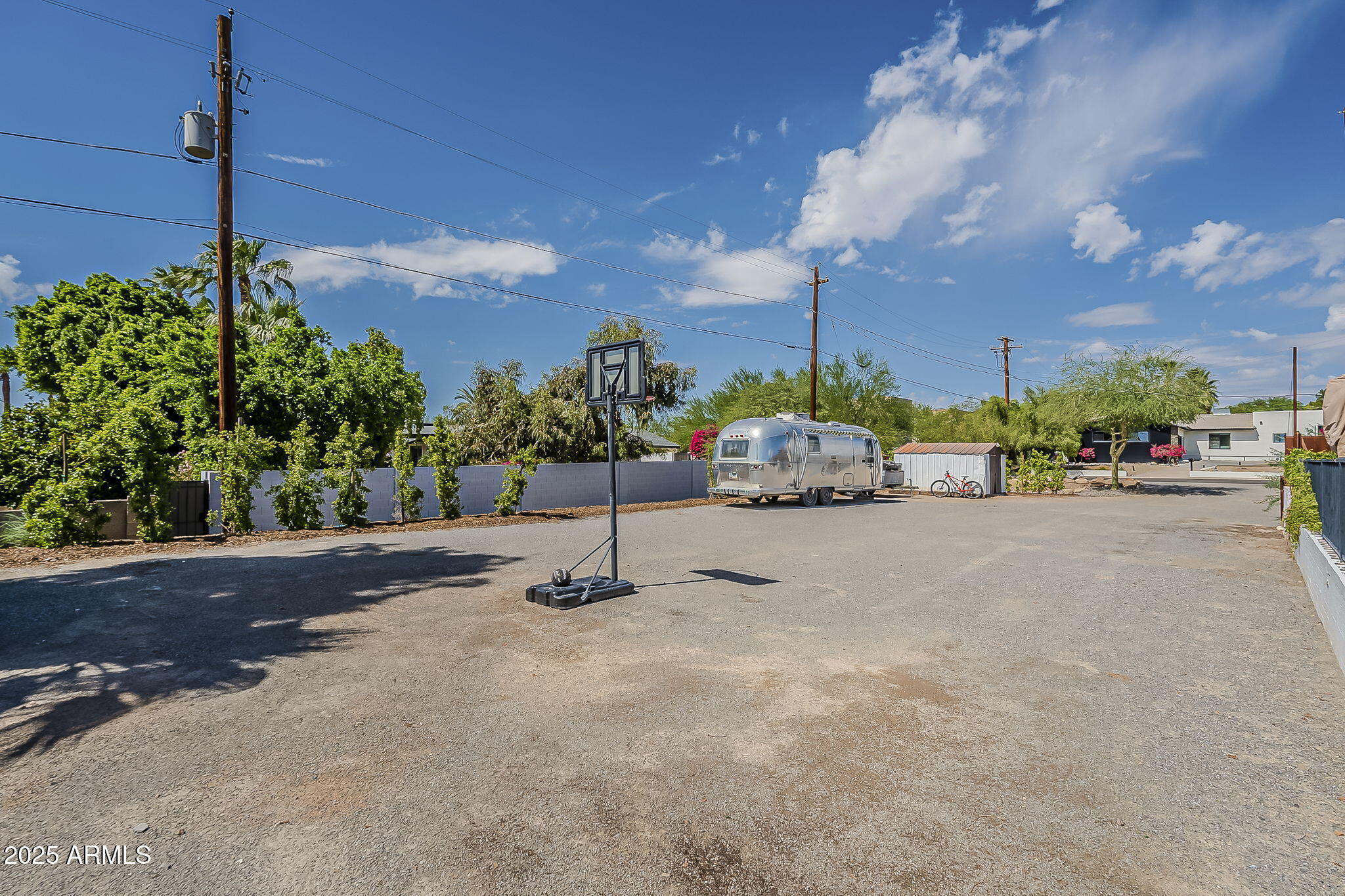 Phoenix, Arizona, 85020, United States, 4 Bedrooms Bedrooms, ,4 BathroomsBathrooms,Residential,Active,1946320