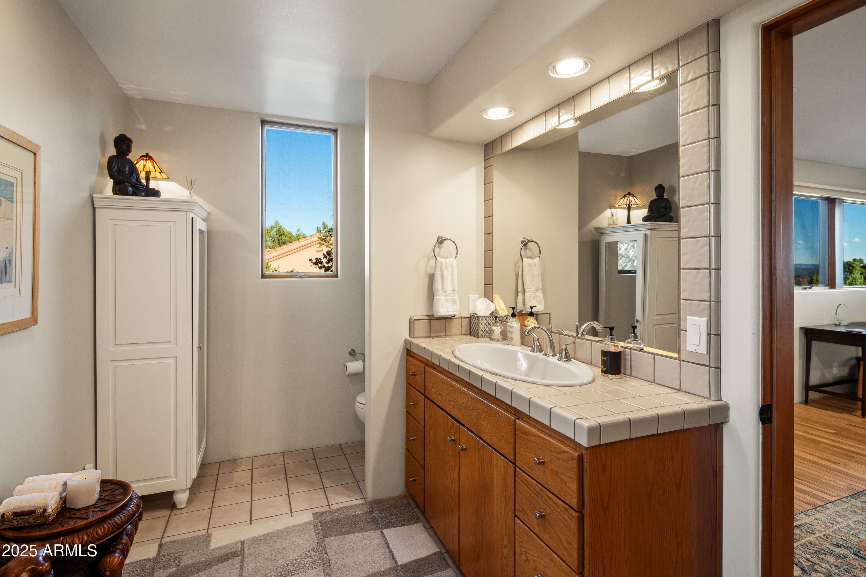 Sedona, Arizona, 86336, United States, 3 Bedrooms Bedrooms, ,4 BathroomsBathrooms,Residential,Active,1946525