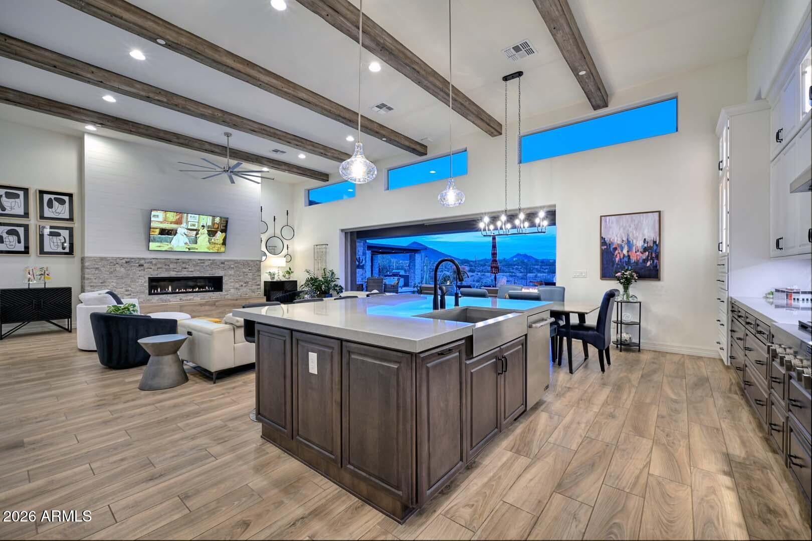 Peoria, Arizona, 85383, United States, 3 Bedrooms Bedrooms, ,4 BathroomsBathrooms,Residential,Active,2007344