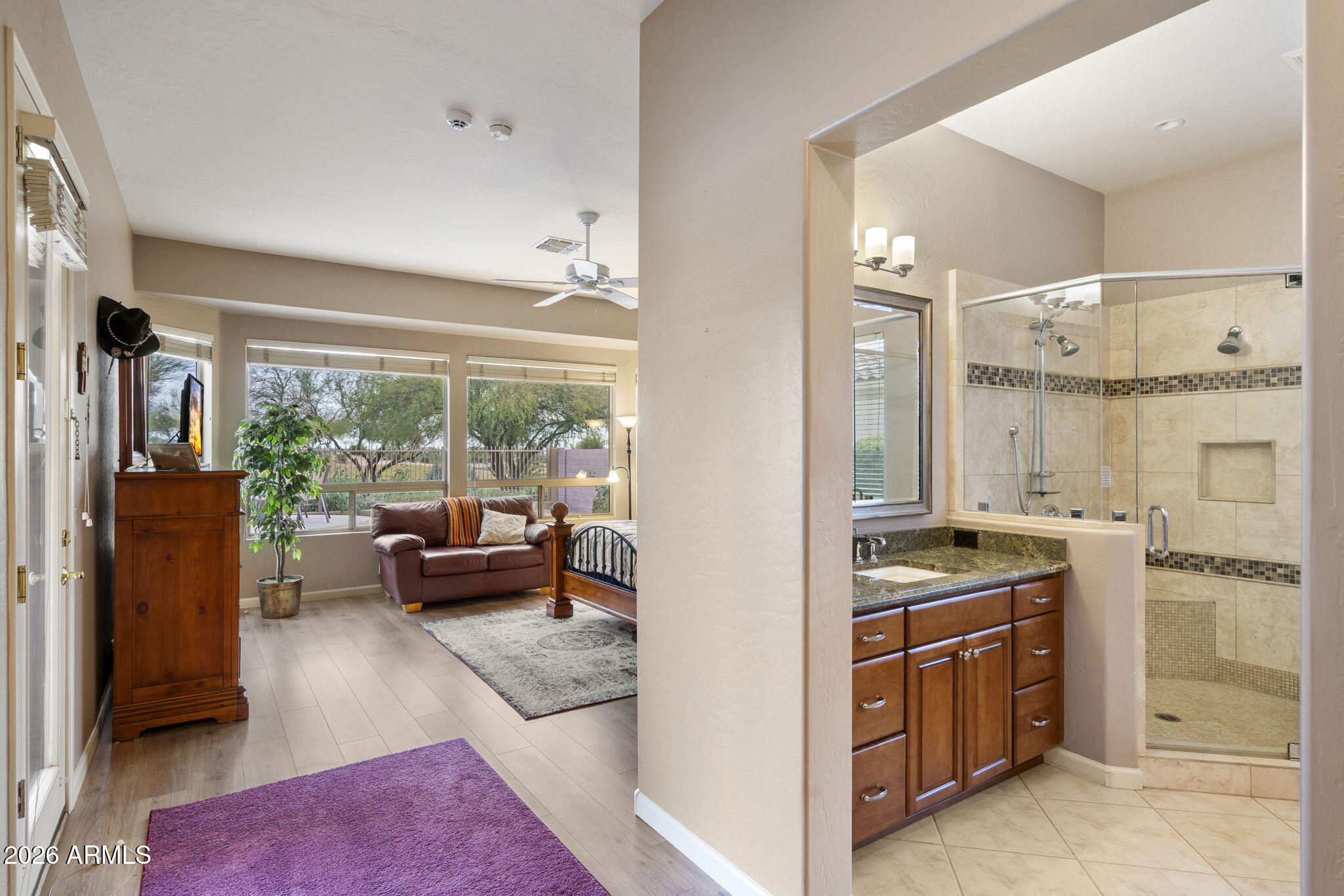 Phoenix, Arizona, 85054, United States, 3 Bedrooms Bedrooms, ,2 BathroomsBathrooms,Residential,Active,2013936