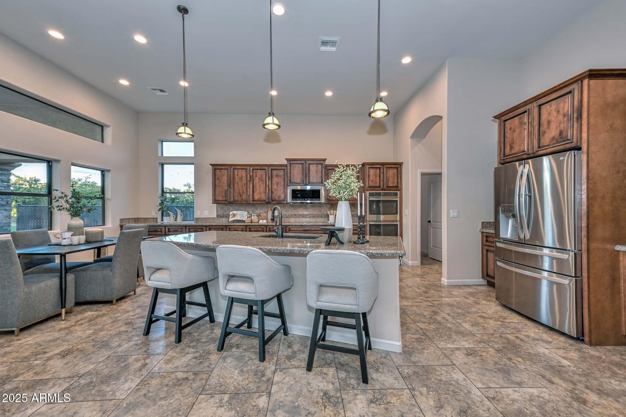 Phoenix, Arizona, 85032, United States, 5 Bedrooms Bedrooms, ,4 BathroomsBathrooms,Residential,Active,1993957