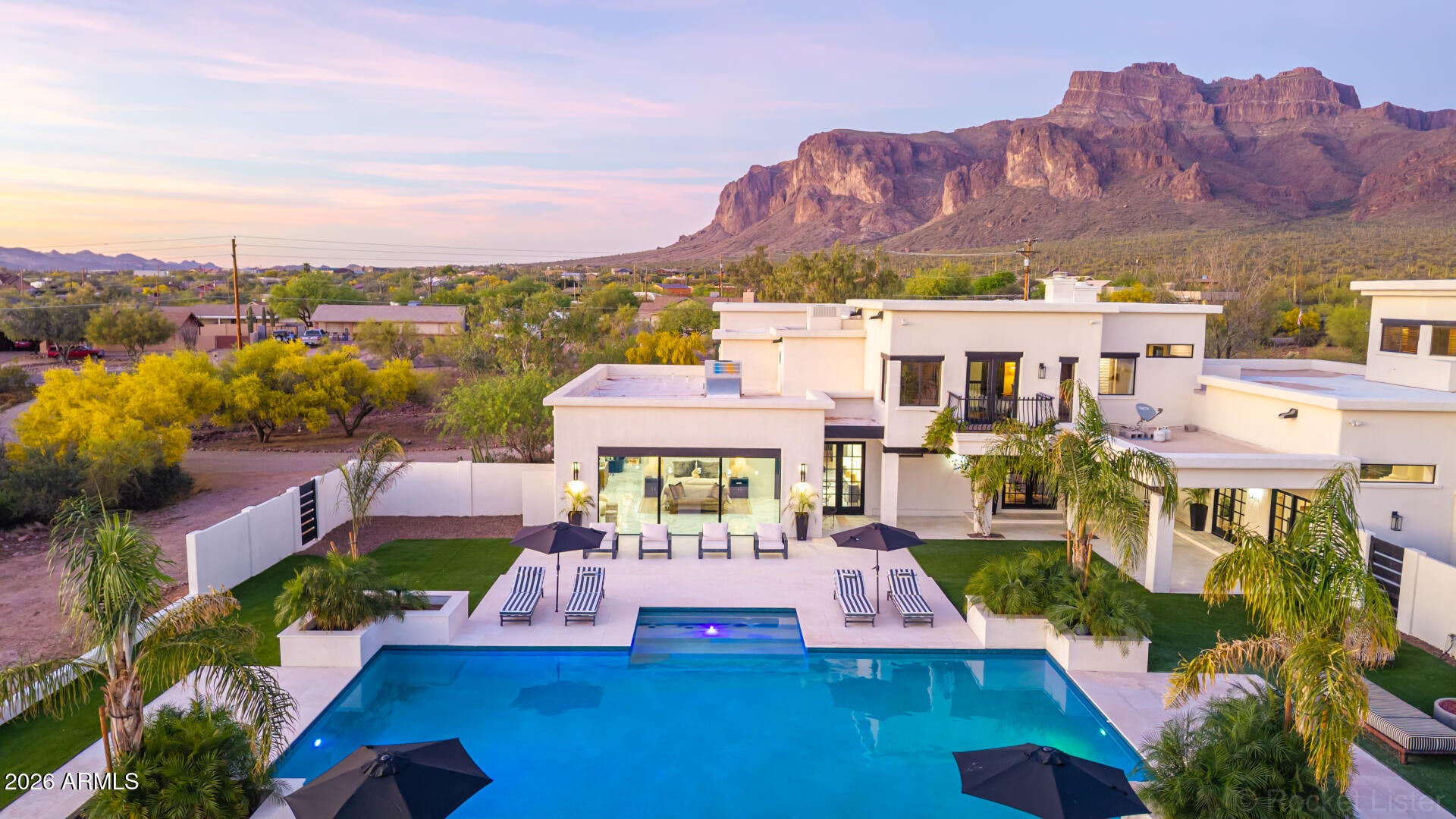 Apache Junction, Arizona, 85119, United States, 4 Bedrooms Bedrooms, ,4 BathroomsBathrooms,Residential,Active,2030090