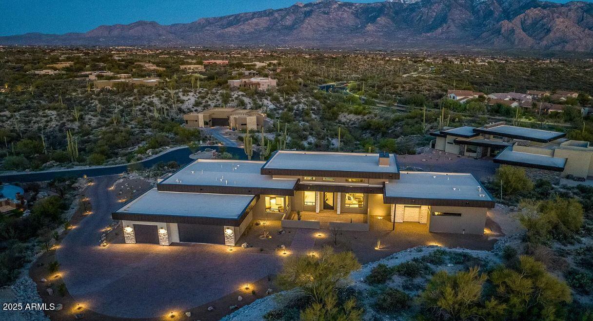 Carefree, Arizona, 85377, United States, 4 Bedrooms Bedrooms, ,5 BathroomsBathrooms,Residential,Active,1944110