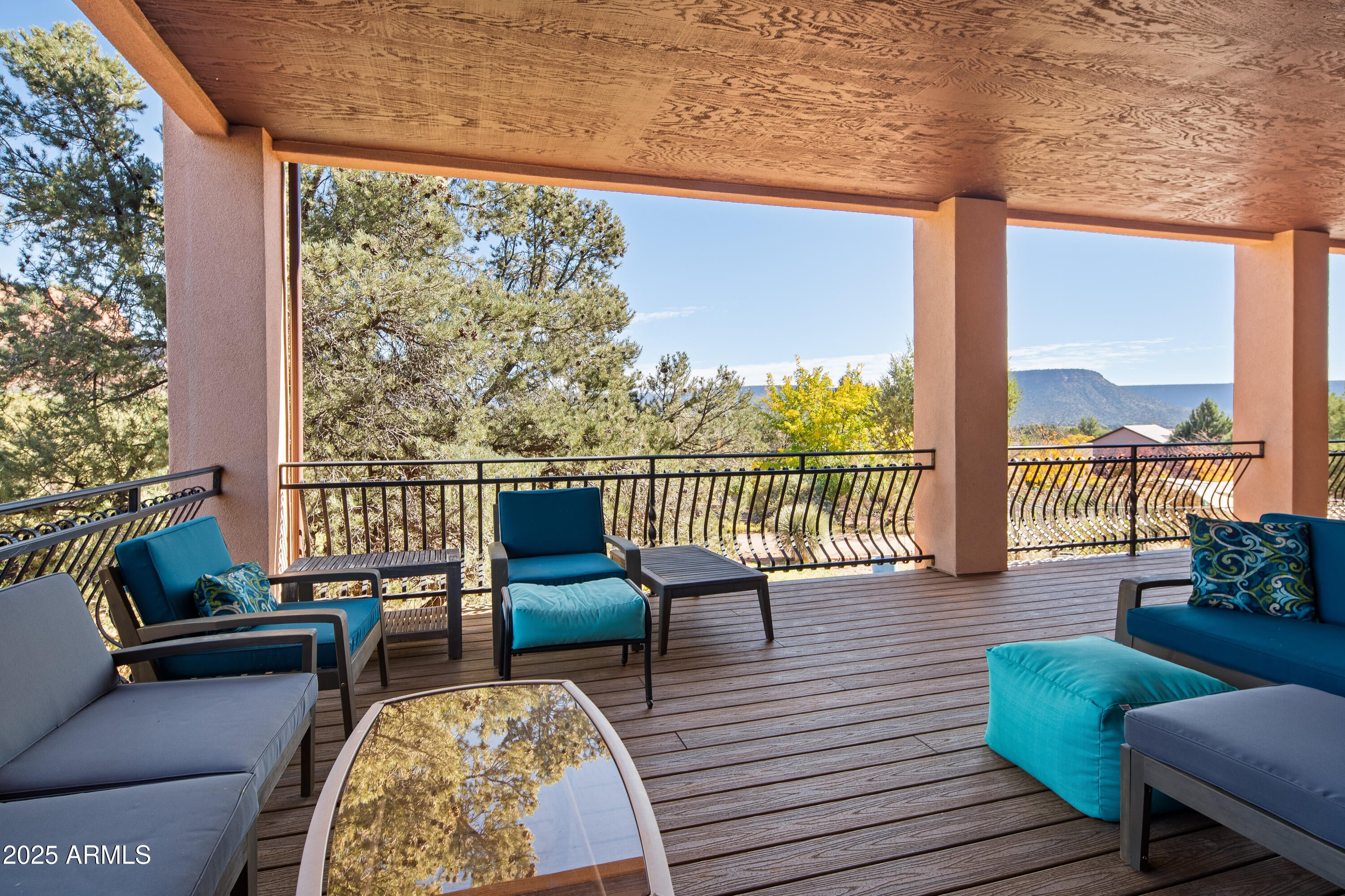 Sedona, Arizona, 86351, United States, 3 Bedrooms Bedrooms, ,3 BathroomsBathrooms,Residential,Active,1988421