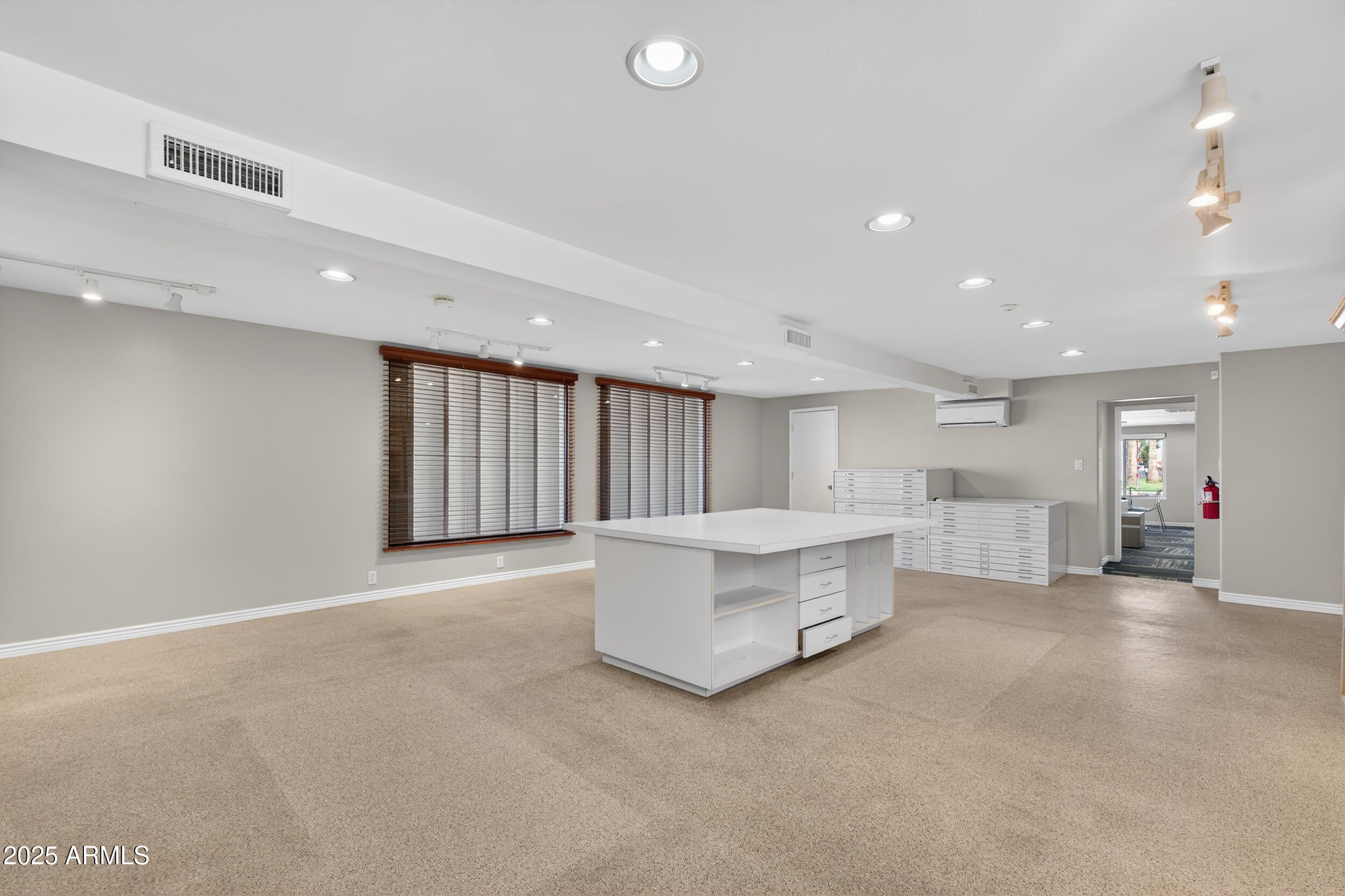 Phoenix, Arizona, 85016, United States, 4 Bedrooms Bedrooms, ,2 BathroomsBathrooms,Residential,Active,2001376