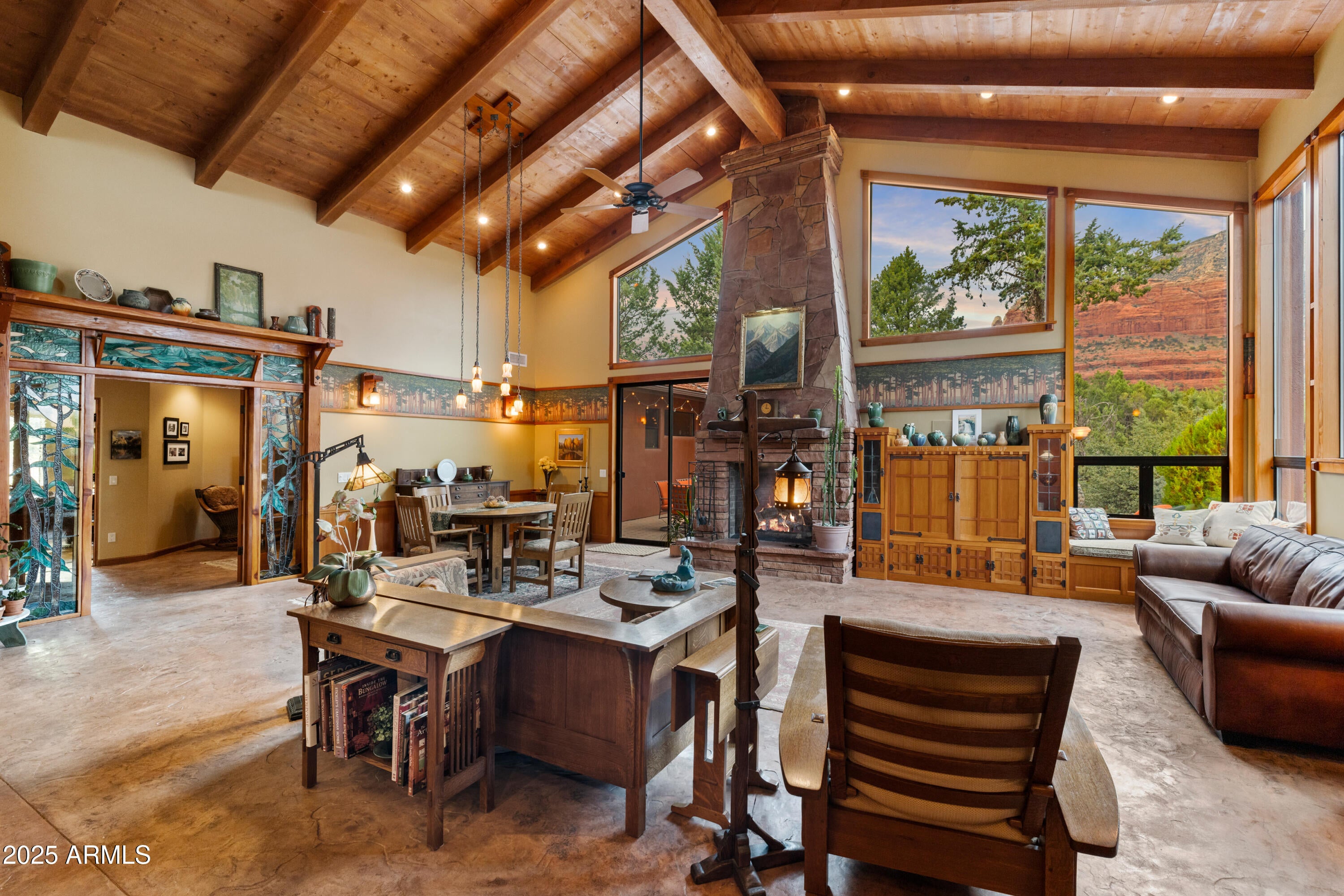 Sedona, Arizona, 86336, United States, 4 Bedrooms Bedrooms, ,4 BathroomsBathrooms,Residential,Active,1929401
