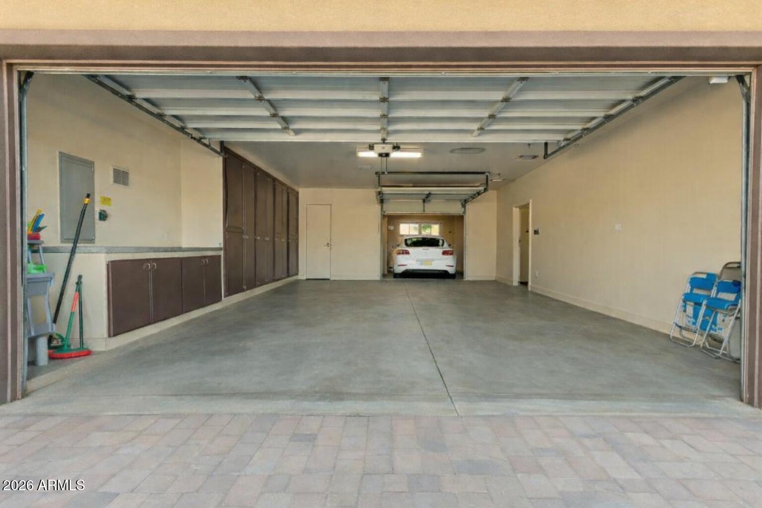 Scottsdale, Arizona, 85260, United States, 5 Bedrooms Bedrooms, ,4 BathroomsBathrooms,Residential,Active,2012664