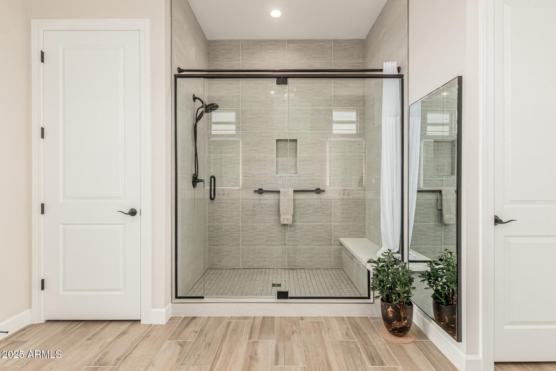 Surprise, Arizona, 85388, United States, 2 Bedrooms Bedrooms, ,3 BathroomsBathrooms,Residential,Active,1953981