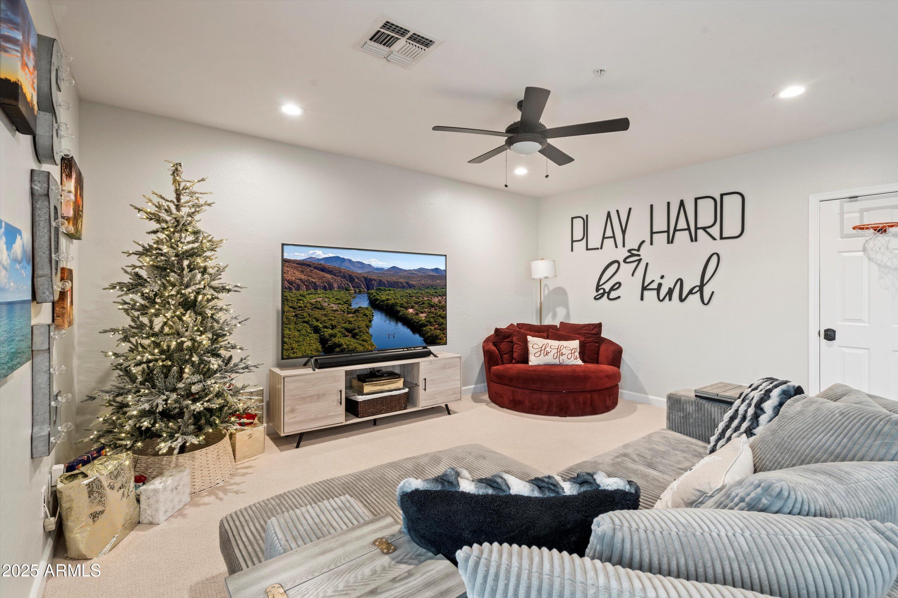 Scottsdale, Arizona, 85255, United States, 5 Bedrooms Bedrooms, ,4 BathroomsBathrooms,Residential,Active,2006890