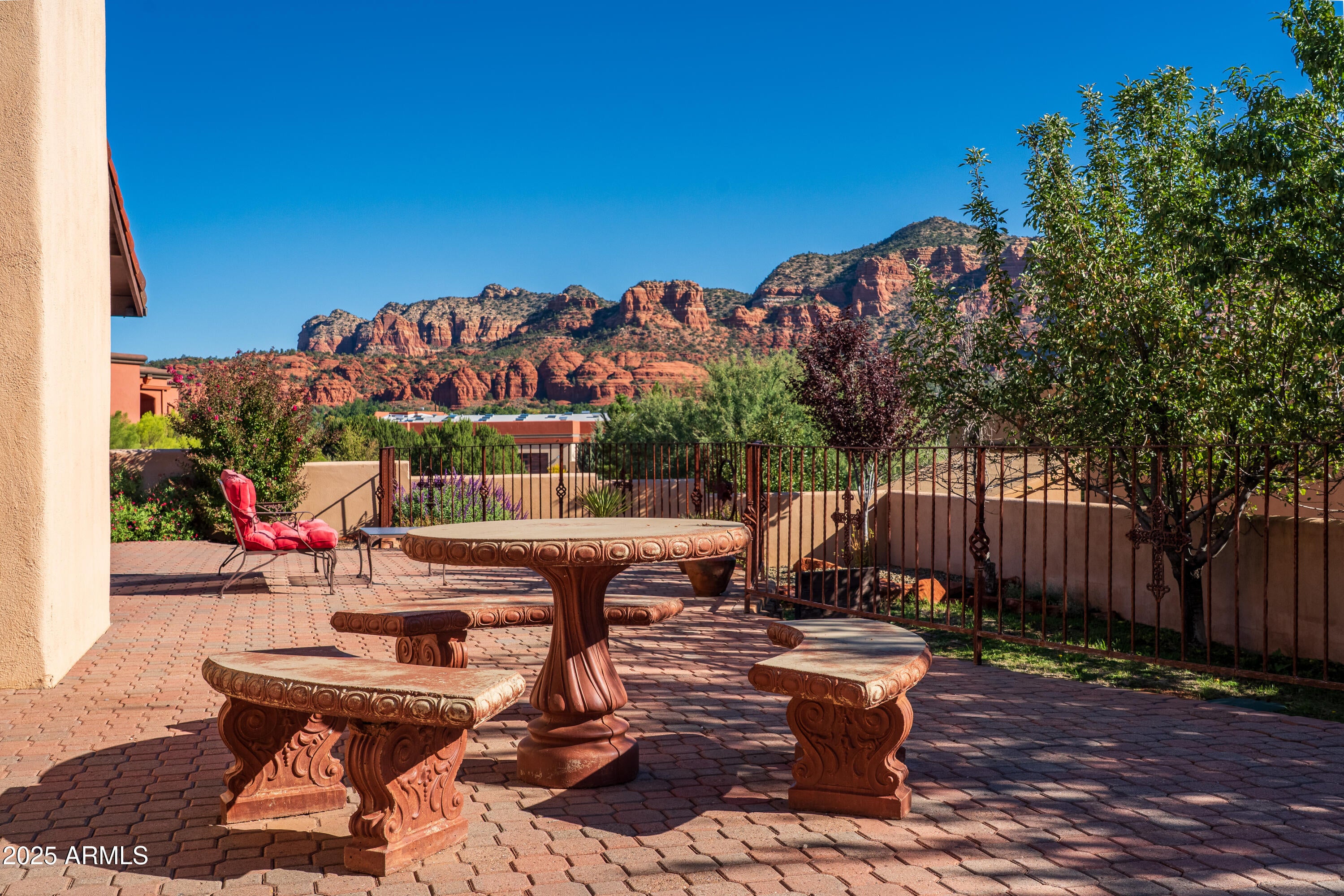 Sedona, Arizona, 86351, United States, 4 Bedrooms Bedrooms, ,4 BathroomsBathrooms,Residential,Active,1959511