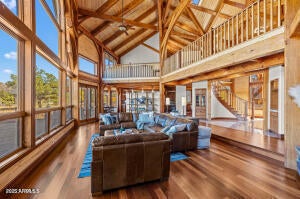 Flagstaff, Arizona, 86001, United States, 3 Bedrooms Bedrooms, ,4 BathroomsBathrooms,Residential,Active,2002669