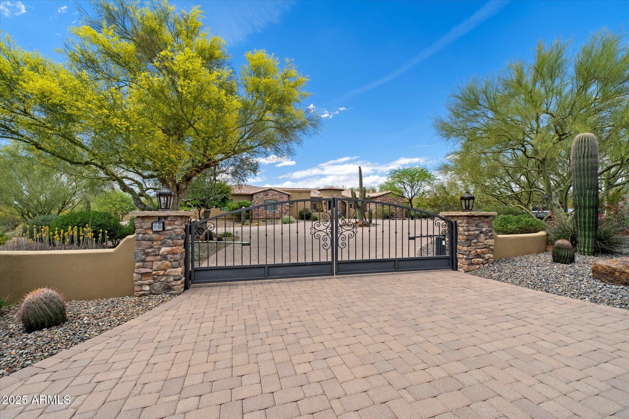 Scottsdale, Arizona, 85255, United States, 4 Bedrooms Bedrooms, ,5 BathroomsBathrooms,Residential,Active,1965794