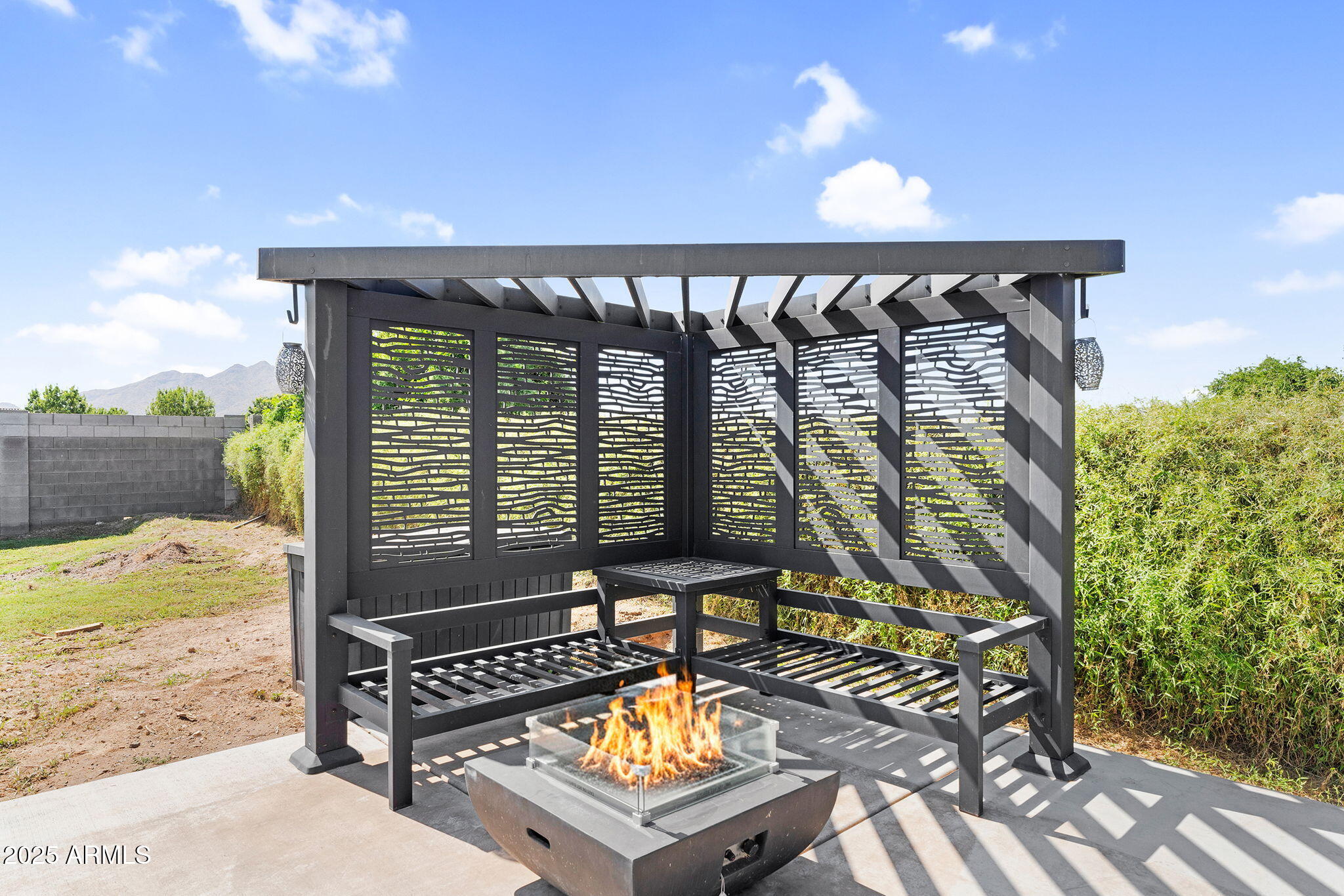 Gilbert, Arizona, 85298, United States, 5 Bedrooms Bedrooms, ,3 BathroomsBathrooms,Residential,Pending,2006857