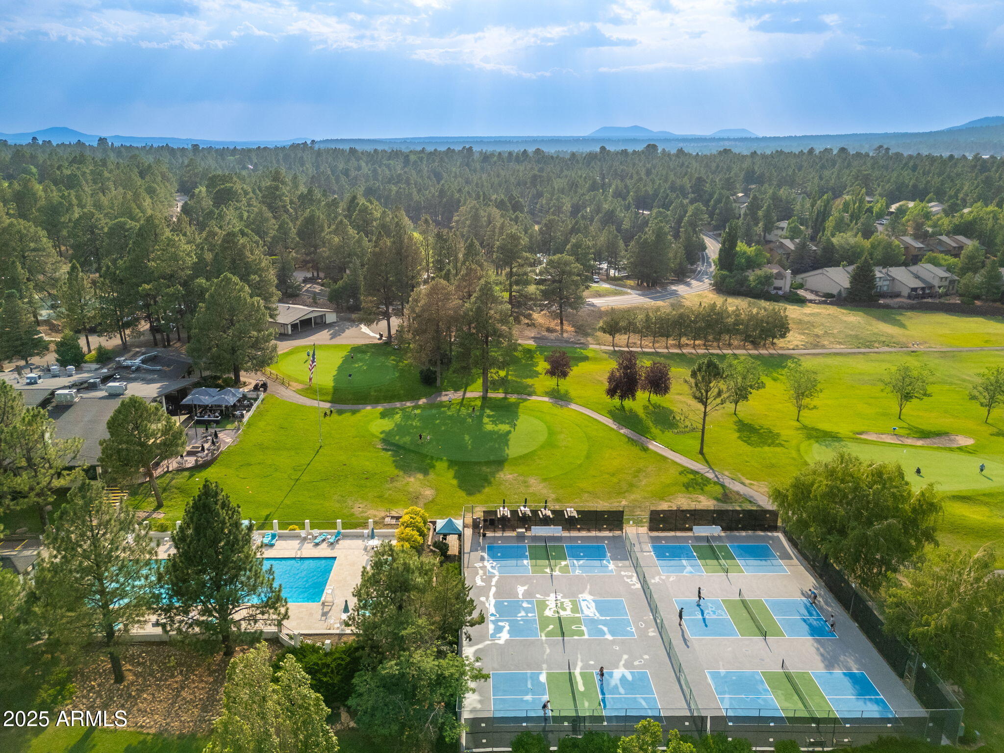 Flagstaff, Arizona, 86004, United States, 5 Bedrooms Bedrooms, ,4 BathroomsBathrooms,Residential,Active,1894165