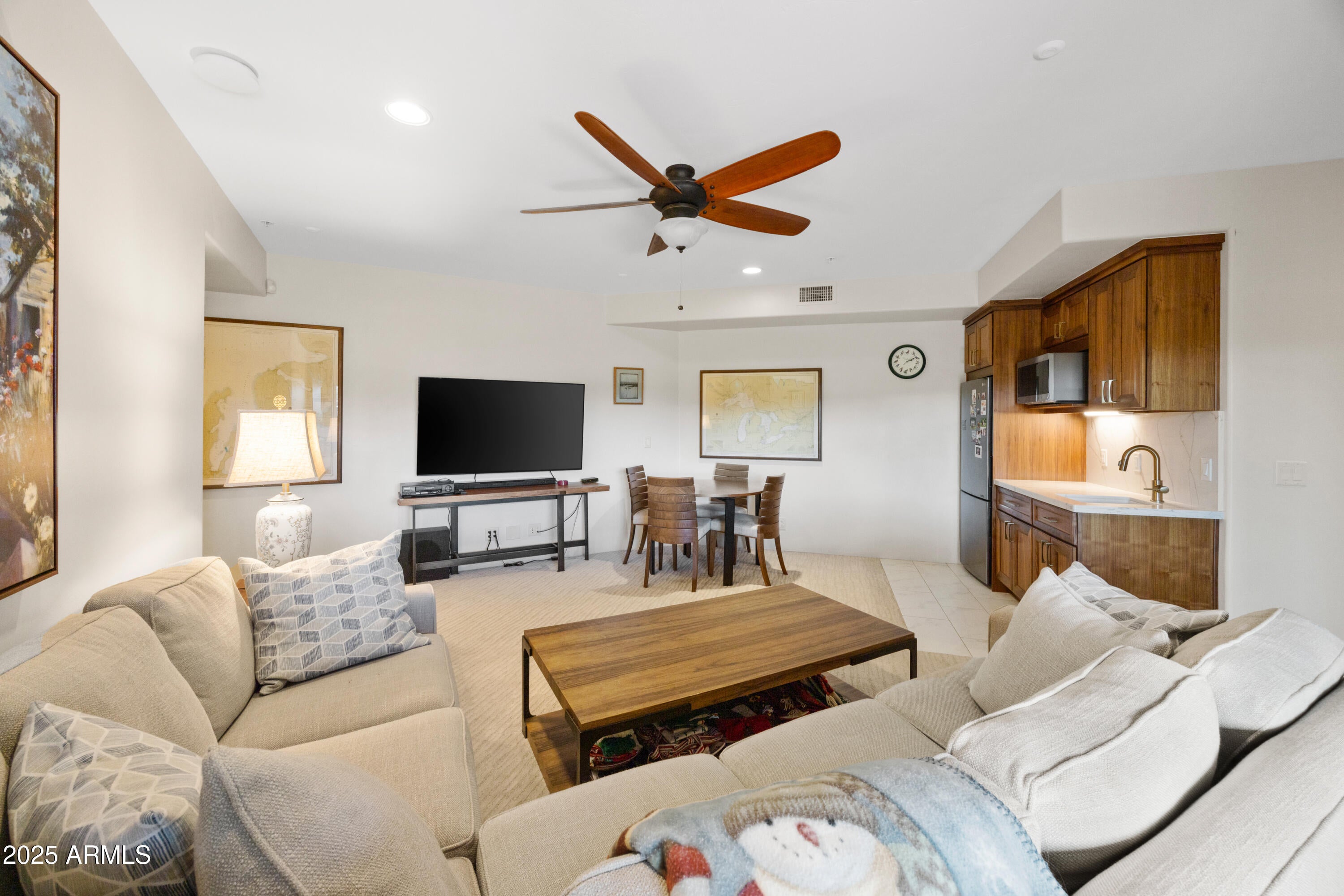 Sedona, Arizona, 86336, United States, 3 Bedrooms Bedrooms, ,4 BathroomsBathrooms,Residential,Active,1971787