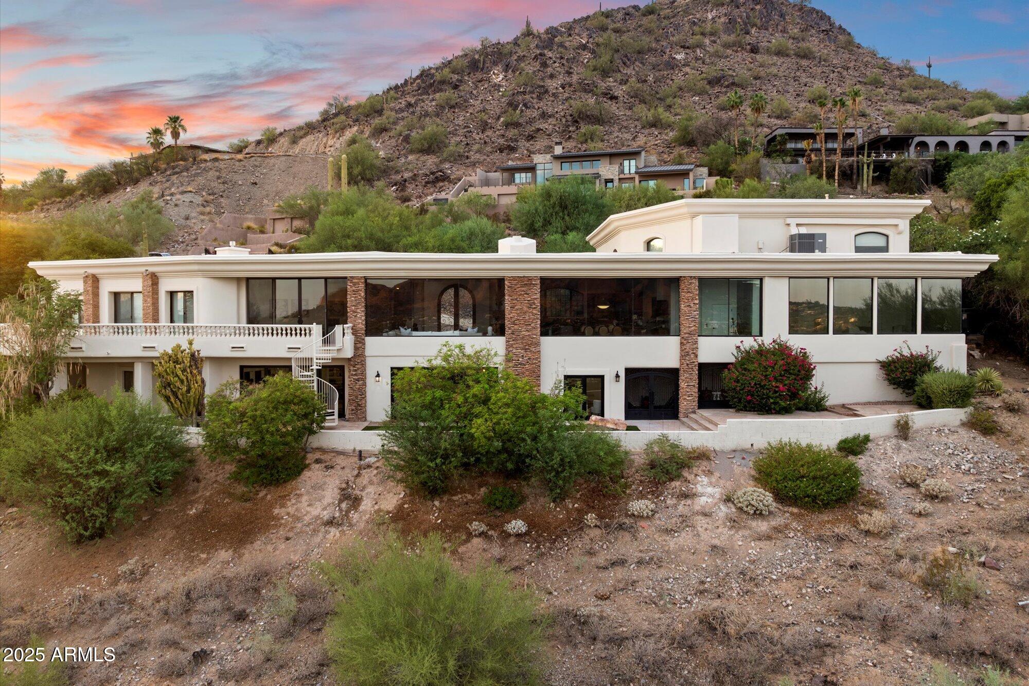 Paradise Valley, Arizona, 85253, United States, 6 Bedrooms Bedrooms, ,7 BathroomsBathrooms,Residential,Active,1946519