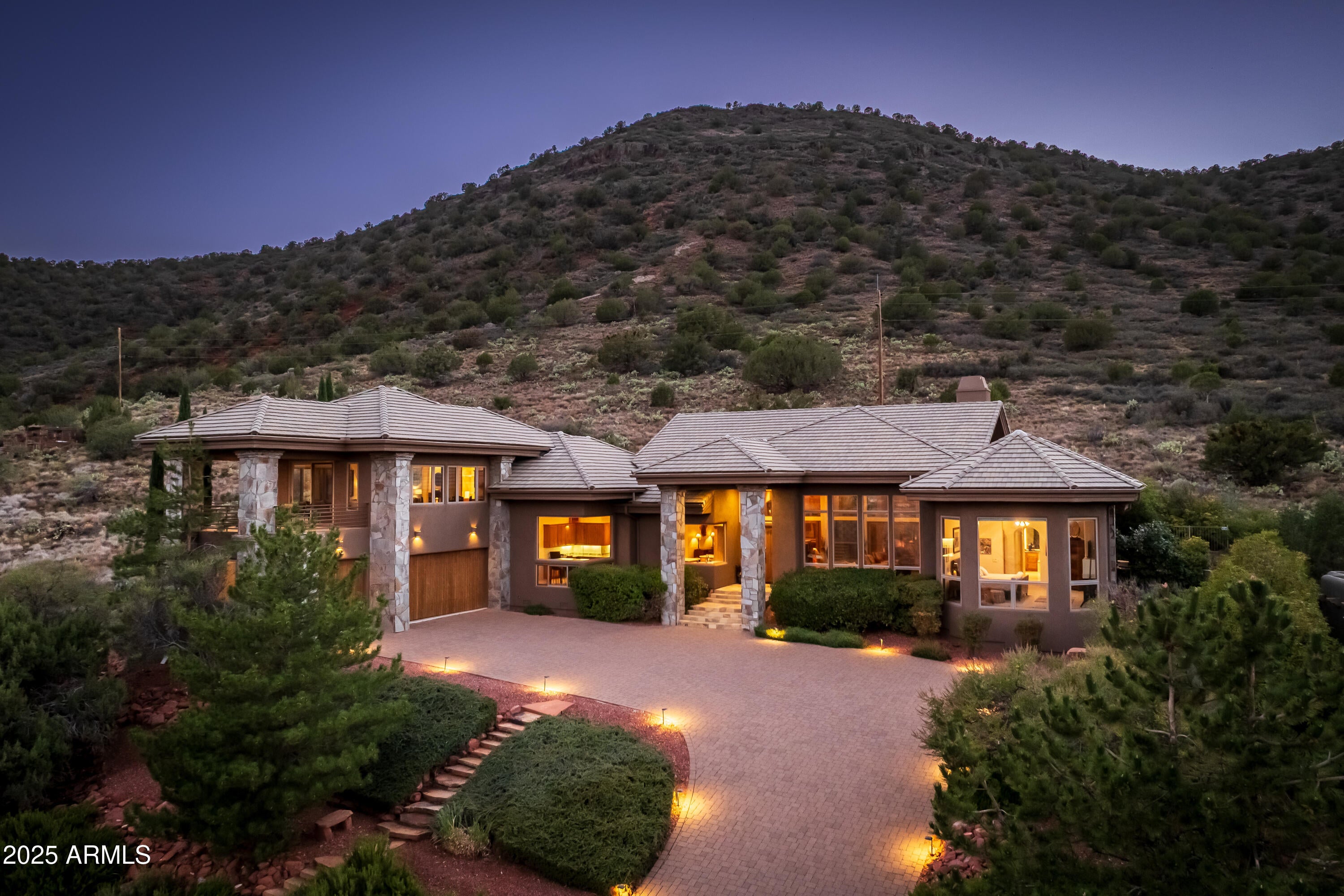 Sedona, Arizona, 86351, United States, 4 Bedrooms Bedrooms, ,5 BathroomsBathrooms,Residential,Active,1959519