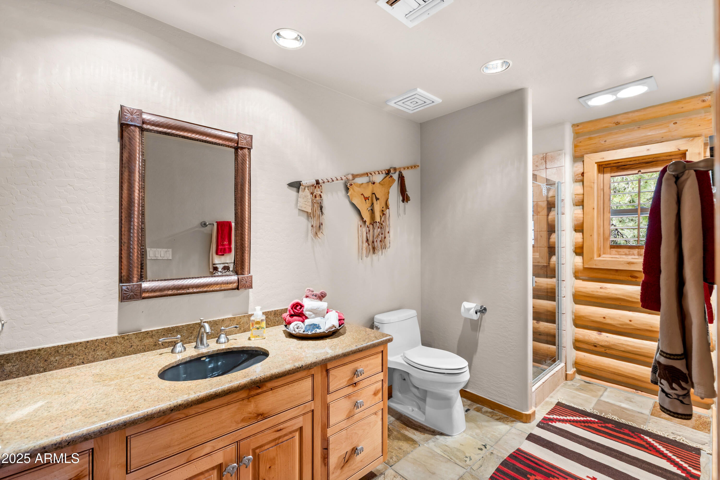 Flagstaff, Arizona, 86005, United States, 4 Bedrooms Bedrooms, ,4 BathroomsBathrooms,Residential,Active,1905472