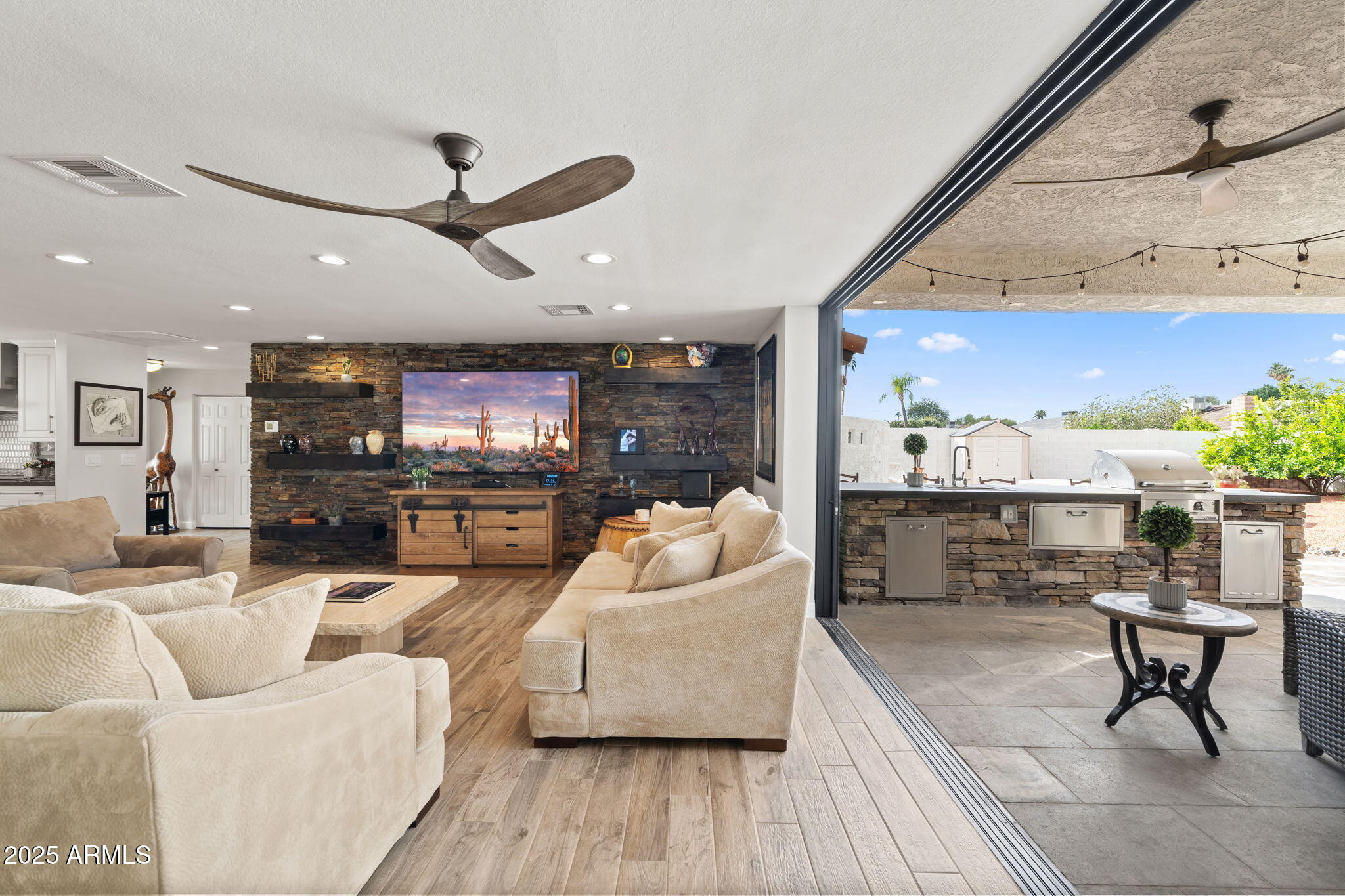 Scottsdale, Arizona, 85260, United States, 3 Bedrooms Bedrooms, ,4 BathroomsBathrooms,Residential,Active,1996578