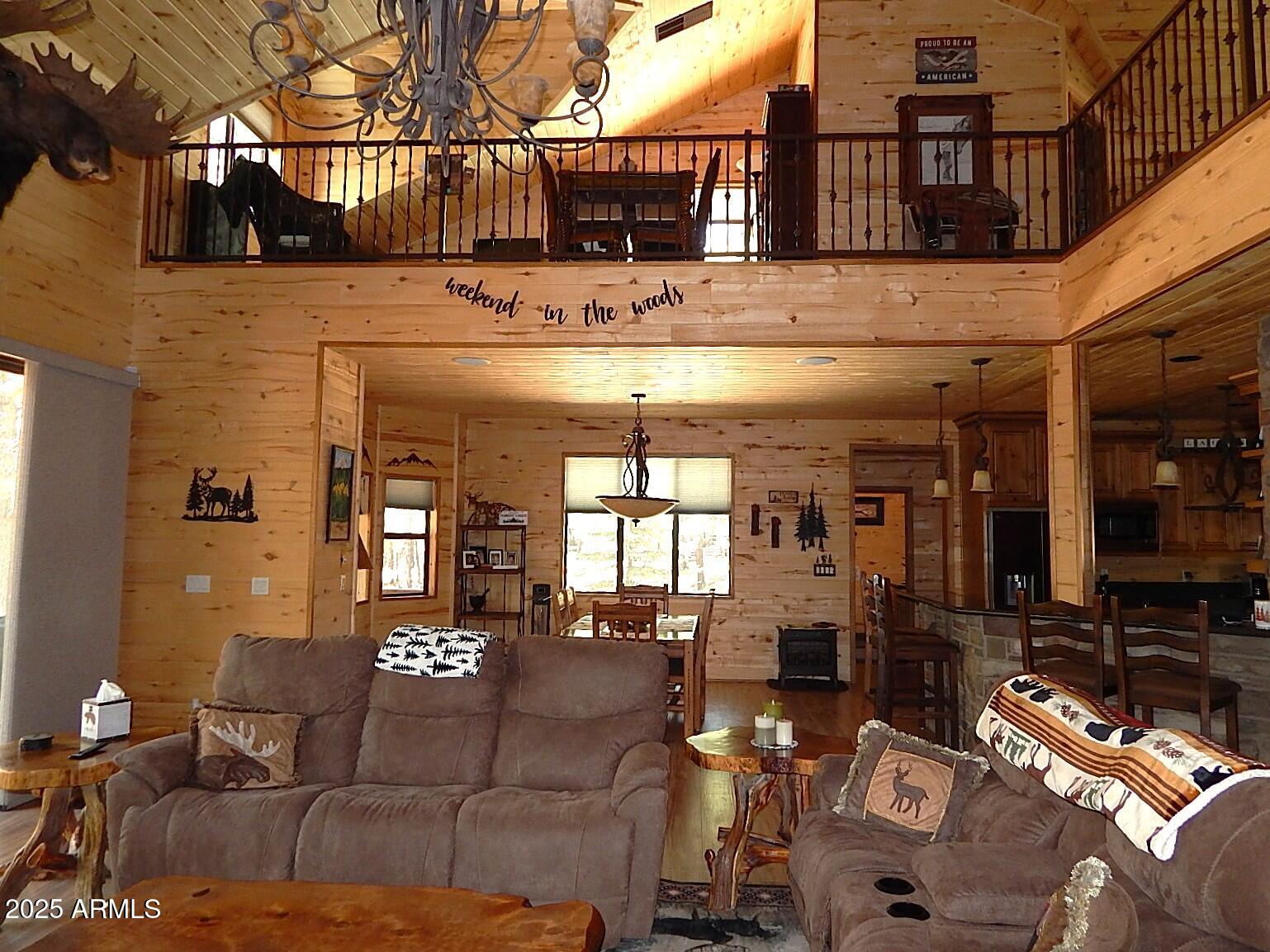 Forest Lakes, Arizona, 85931, United States, 4 Bedrooms Bedrooms, ,4 BathroomsBathrooms,Residential,Active,1771475